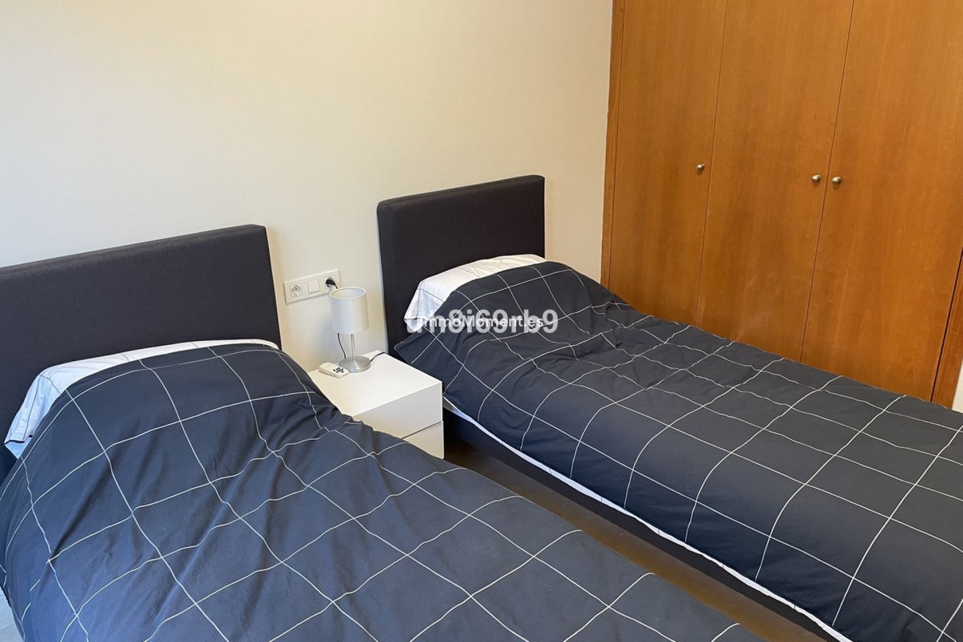 Reventa - Villa independiente - Estepona  - Estepona Centro