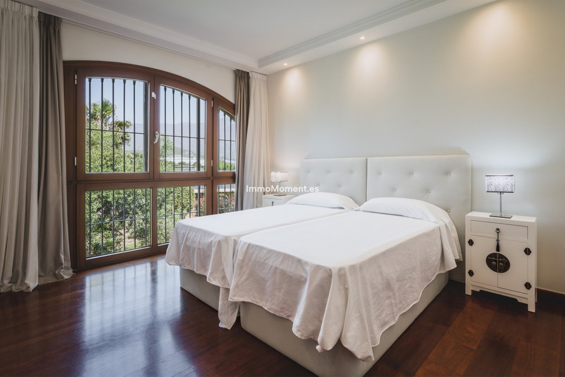 Reventa - Villa independiente - Estepona  - Estepona Centro