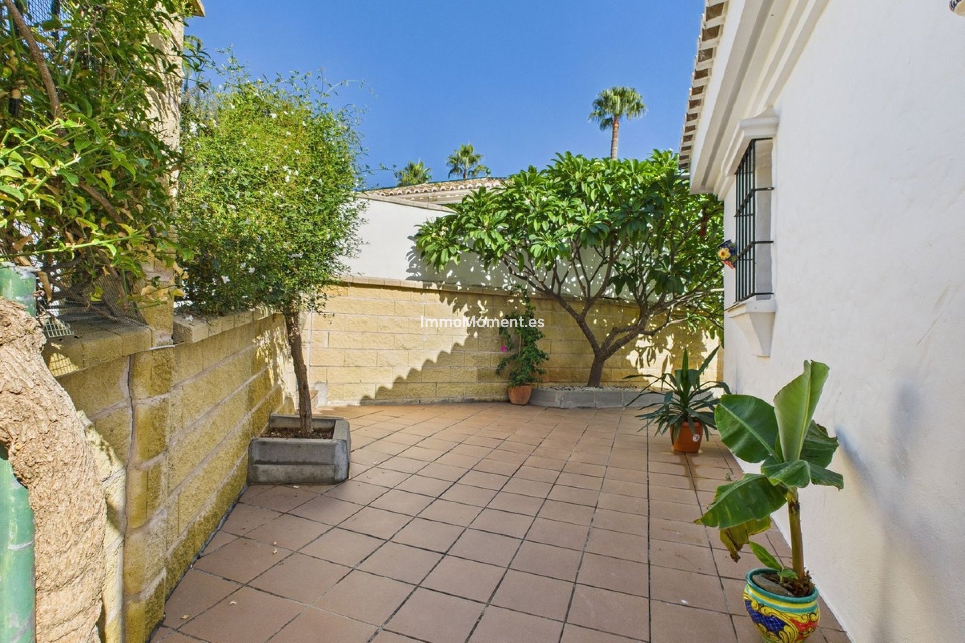 Reventa - Villa independiente - Estepona  - Estepona Centro