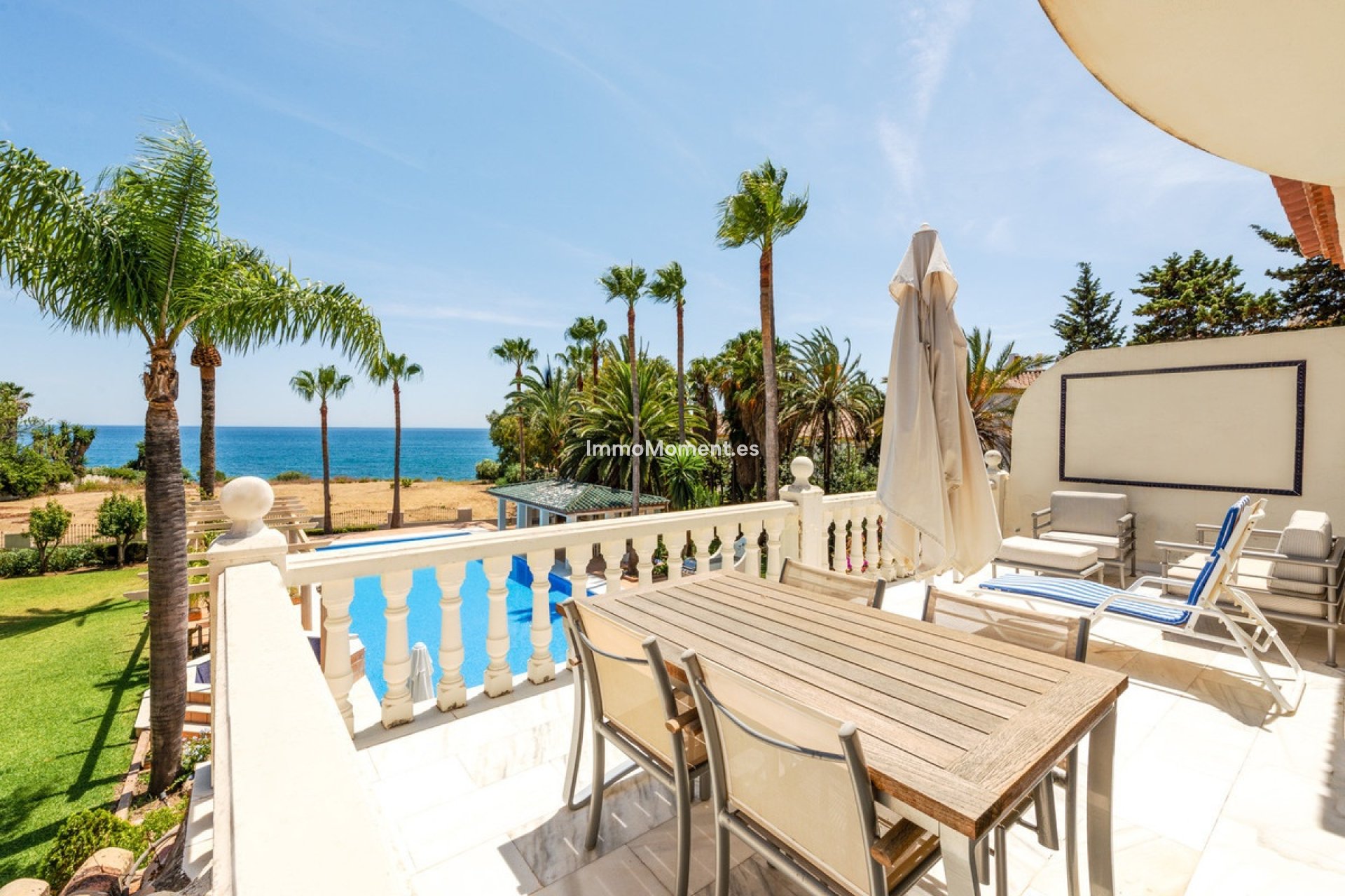 Reventa - Villa independiente - Estepona  - Estepona Centro