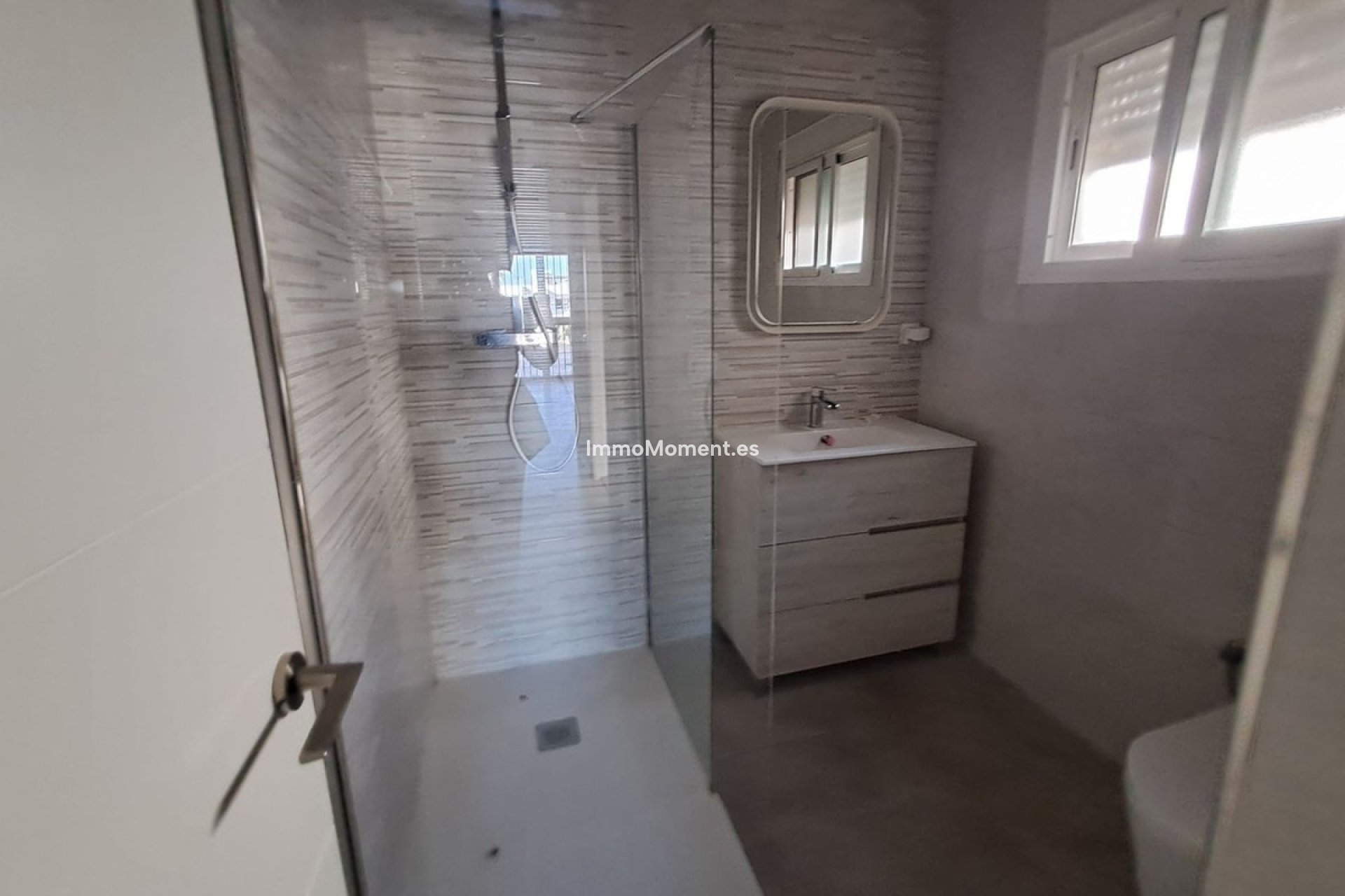 Reventa - Villa independiente - Estepona  - Estepona Centro
