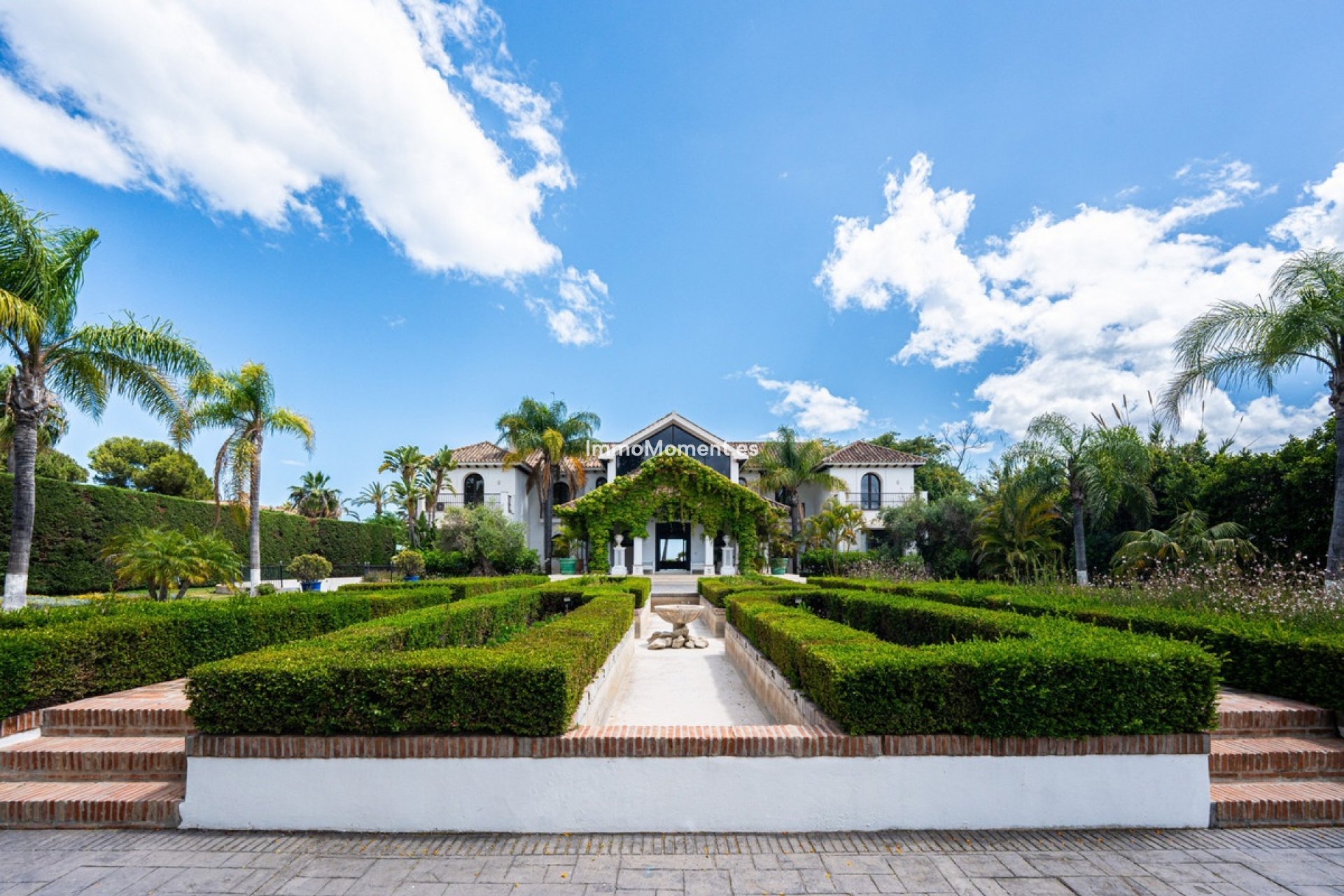 Reventa - Villa independiente - Estepona  - Estepona Centro