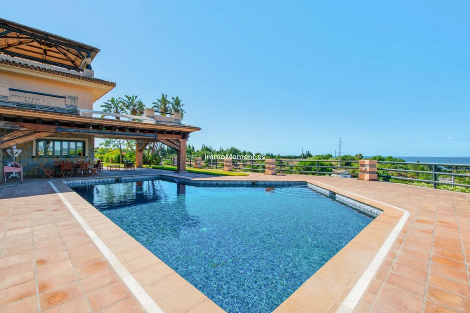 Reventa - Villa independiente - Estepona  - Estepona Centro