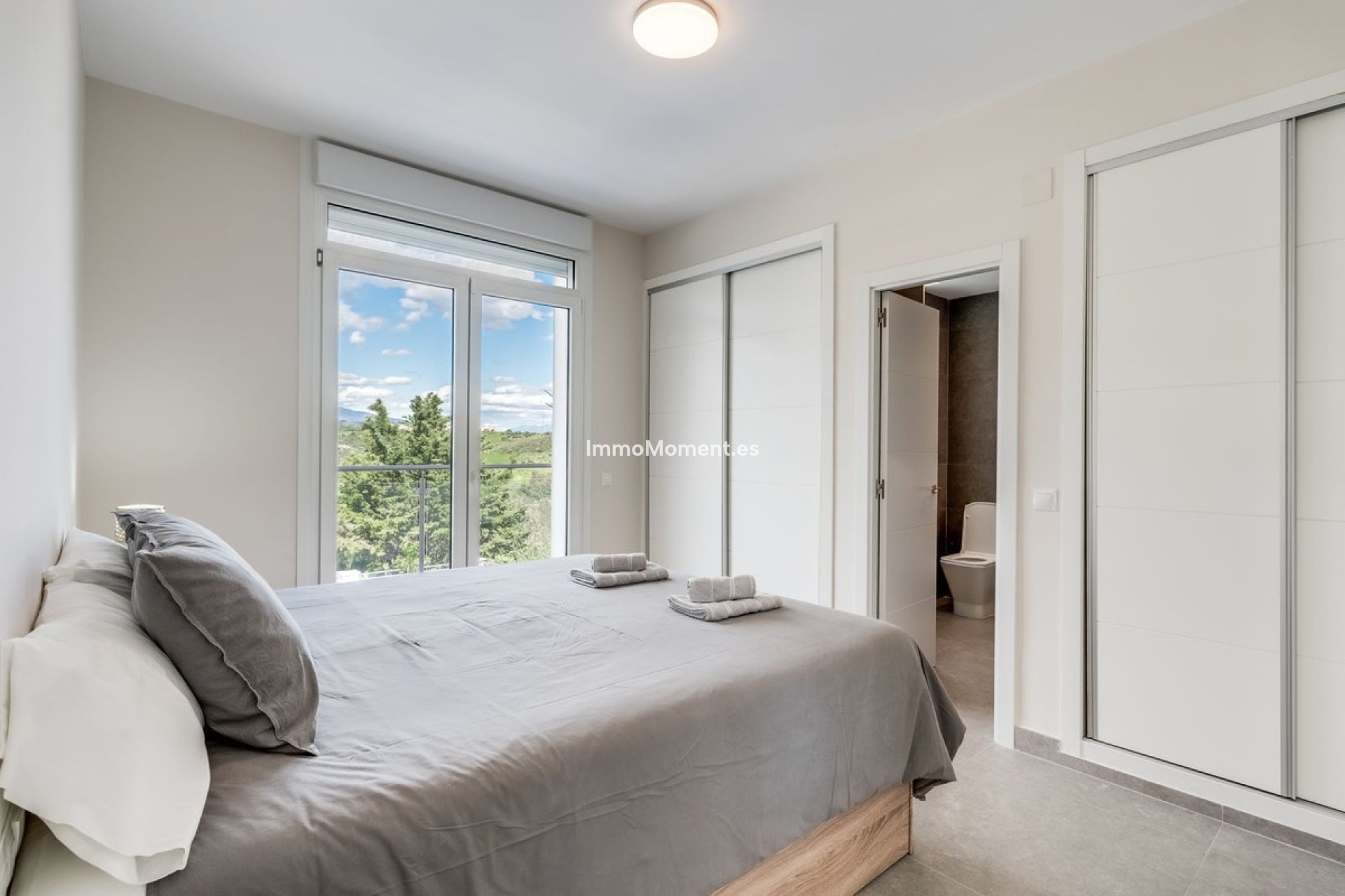 Reventa - Villa independiente - Estepona  - Estepona Centro