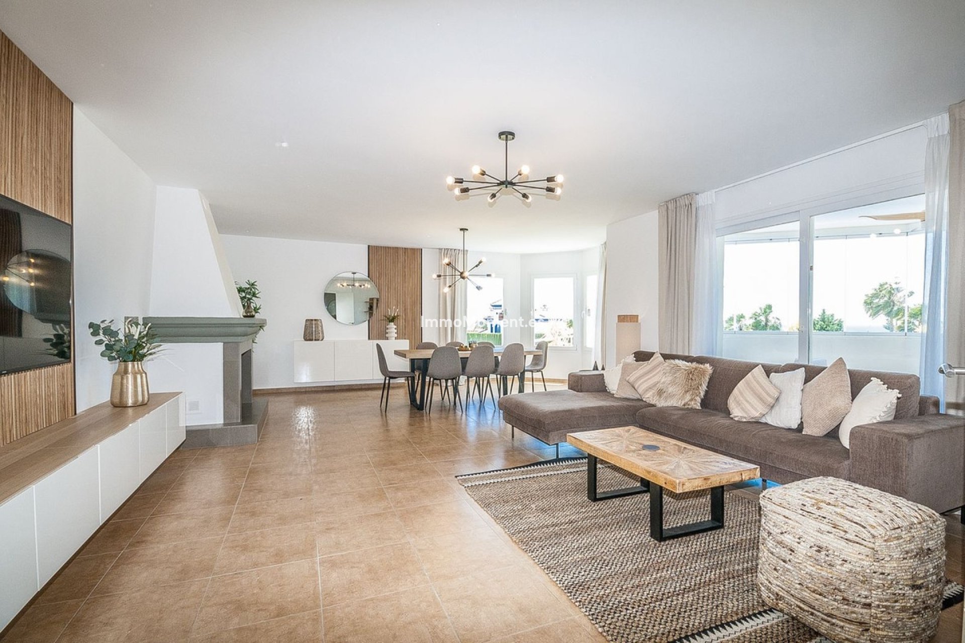 Reventa - Villa independiente - Estepona  - Estepona Centro