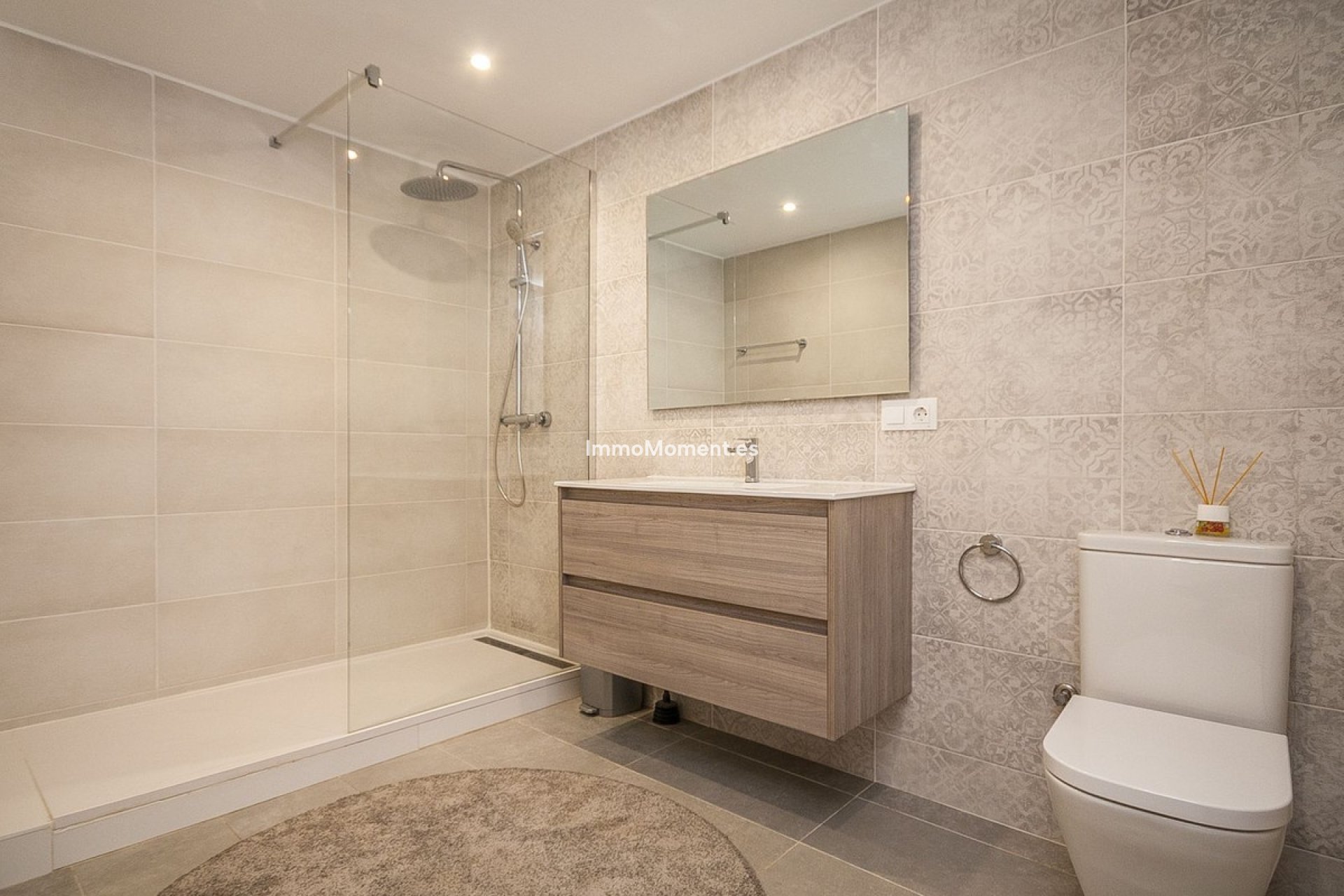 Reventa - Villa independiente - Estepona  - Estepona Centro