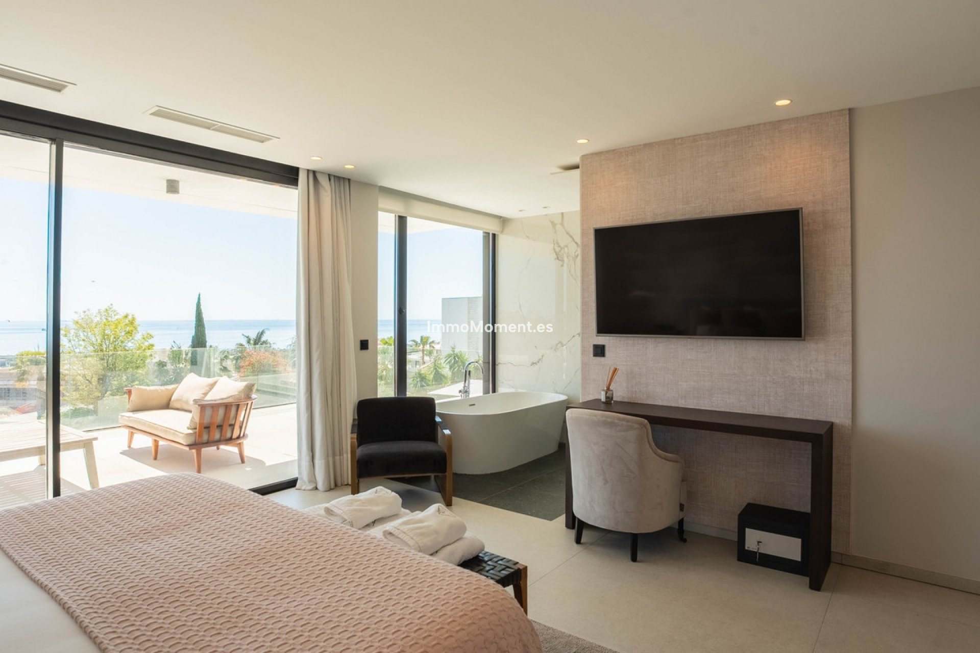 Reventa - Villa independiente - Estepona  - Estepona Centro