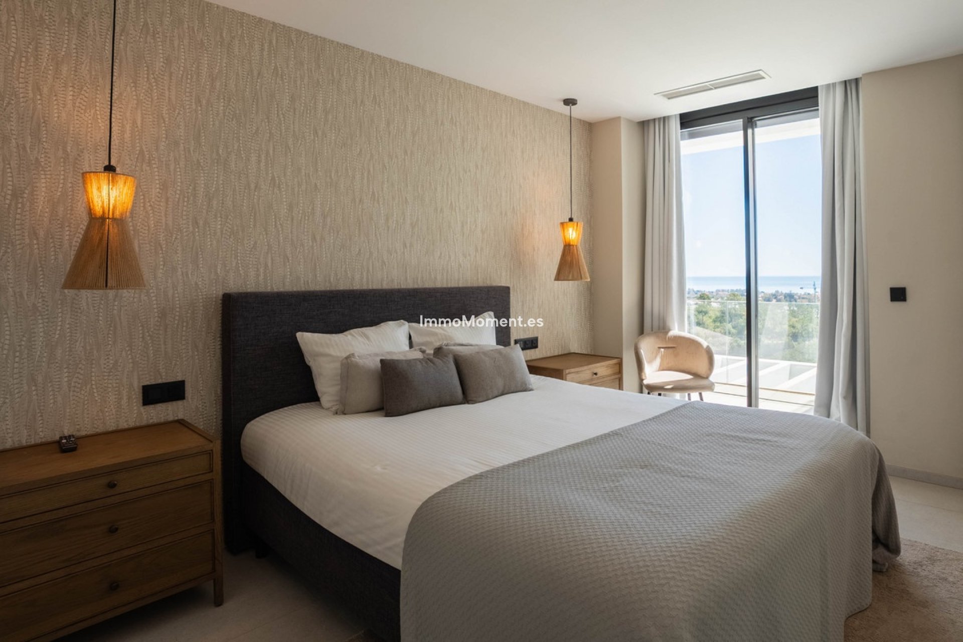 Reventa - Villa independiente - Estepona  - Estepona Centro