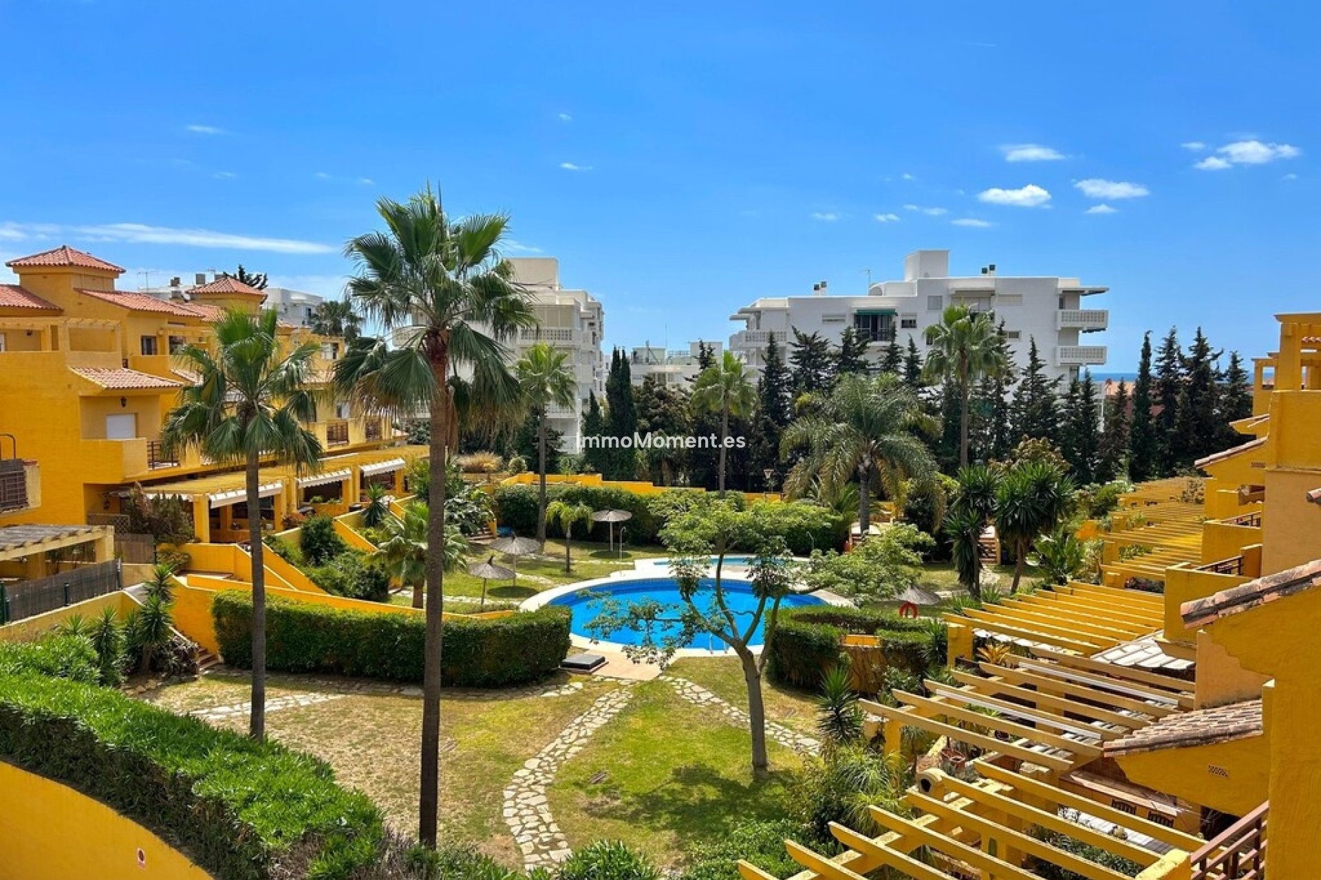 Reventa - Villa independiente - Estepona  - Estepona Centro