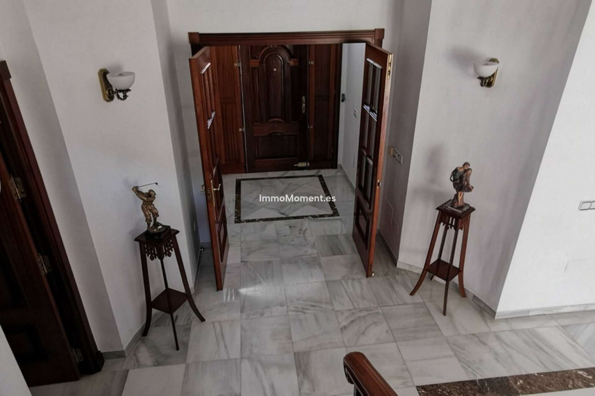Reventa - Villa independiente - Estepona  - Estepona Centro