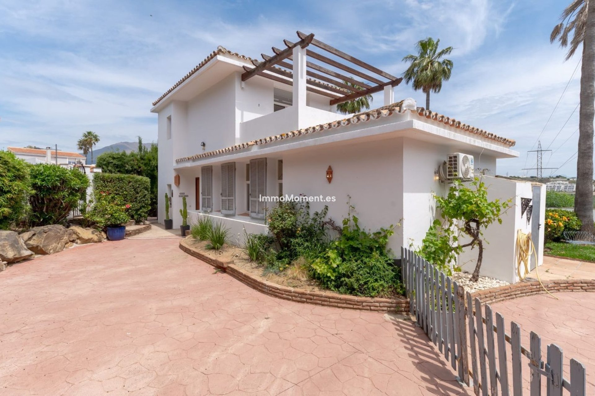 Reventa - Villa independiente - Estepona  - Estepona Centro