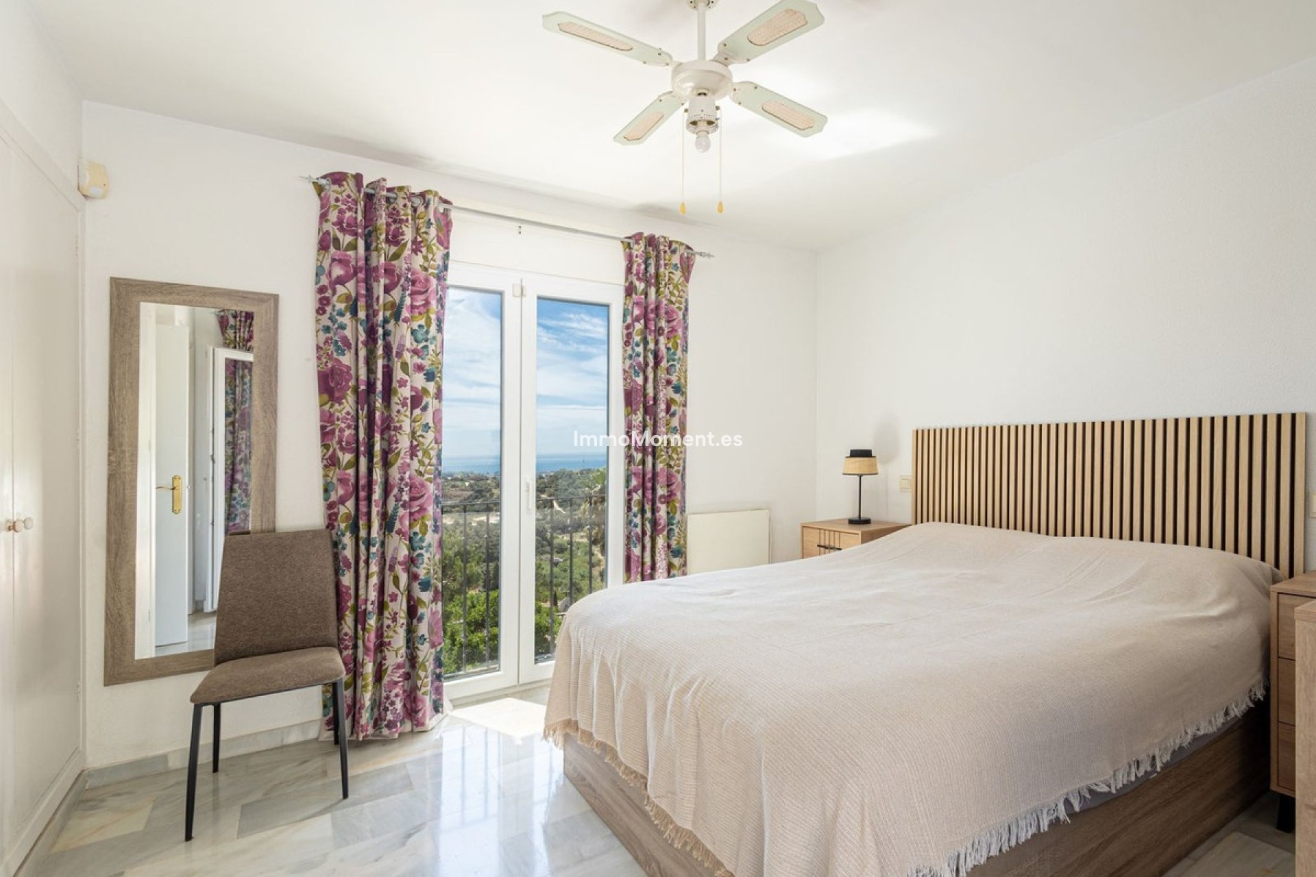 Reventa - Villa independiente - Estepona  - Estepona Centro
