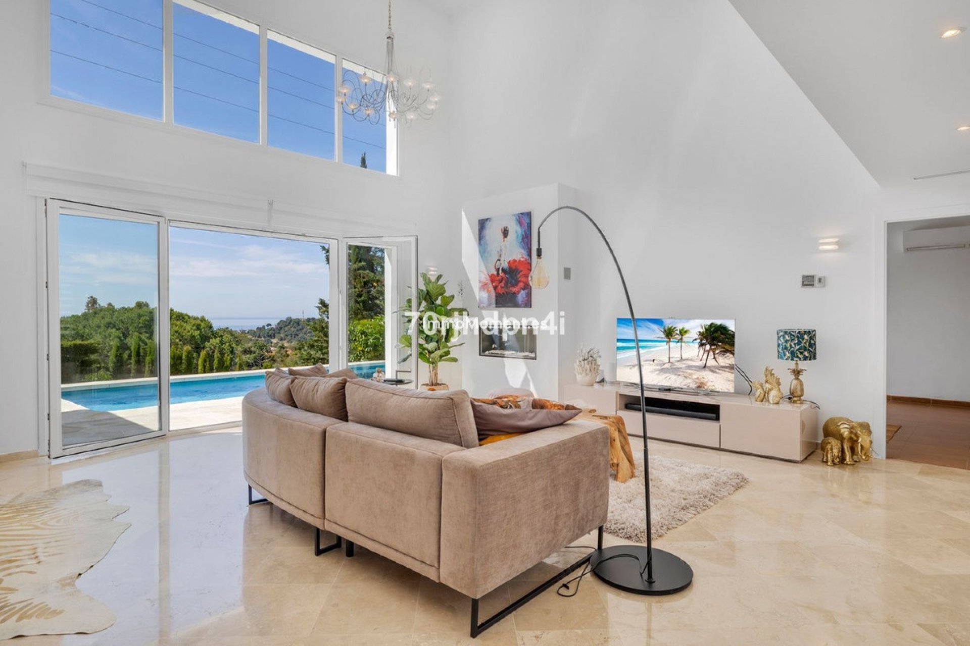 Reventa - Villa independiente - Estepona  - Estepona Centro