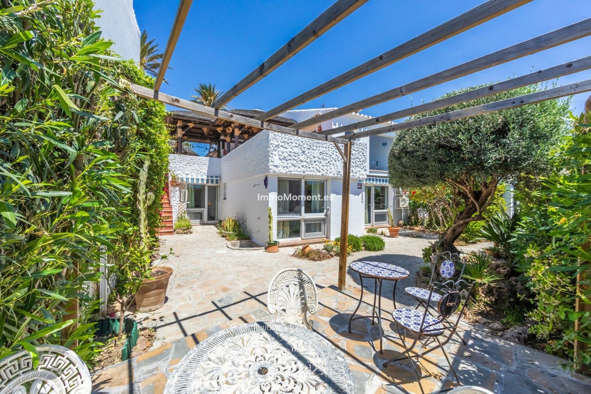 Reventa - Villa independiente - Estepona  - Estepona Centro