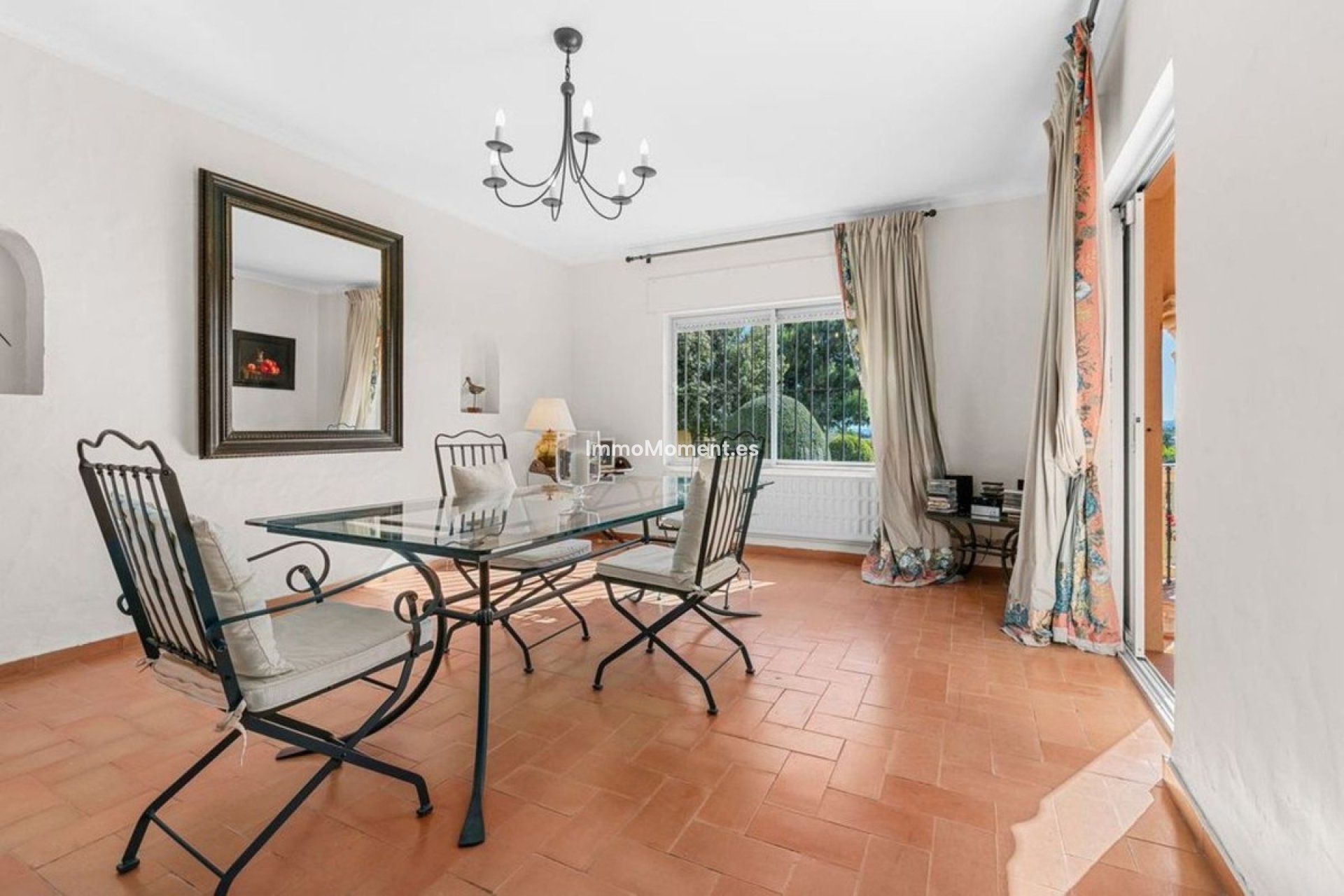 Reventa - Villa independiente - Estepona  - Estepona Centro