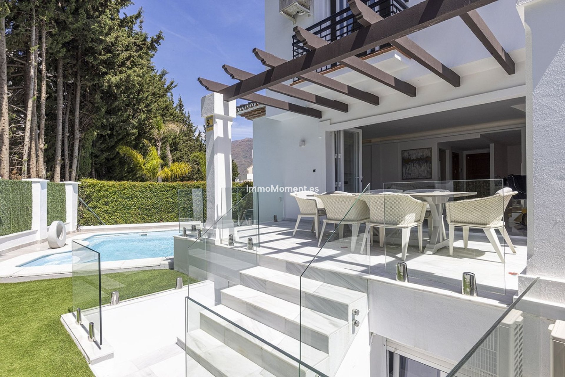 Reventa - Villa independiente - Estepona  - Estepona Centro
