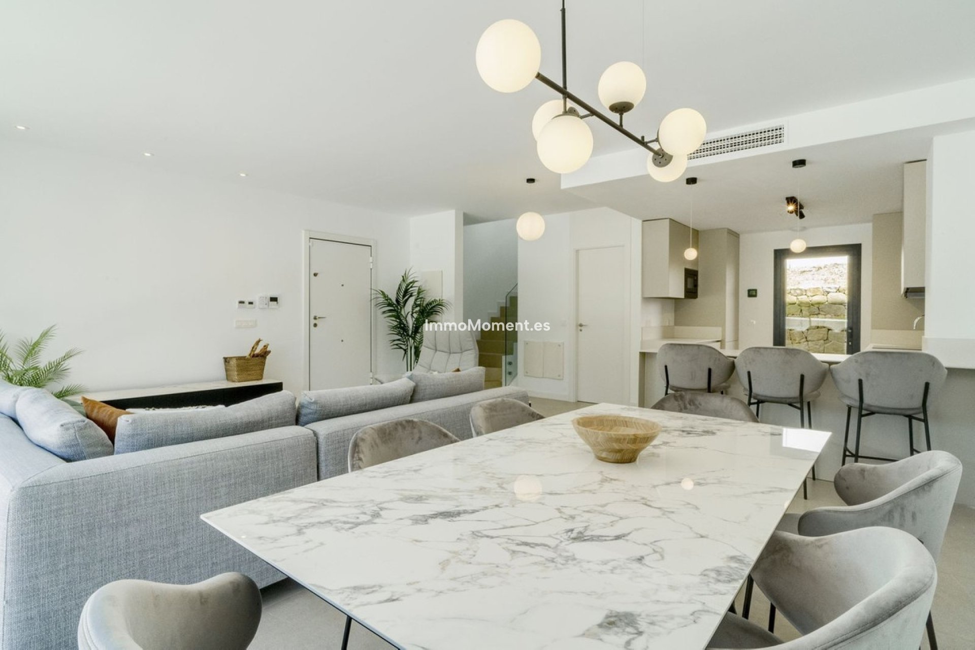 Reventa - Villa independiente - Estepona  - Estepona Centro