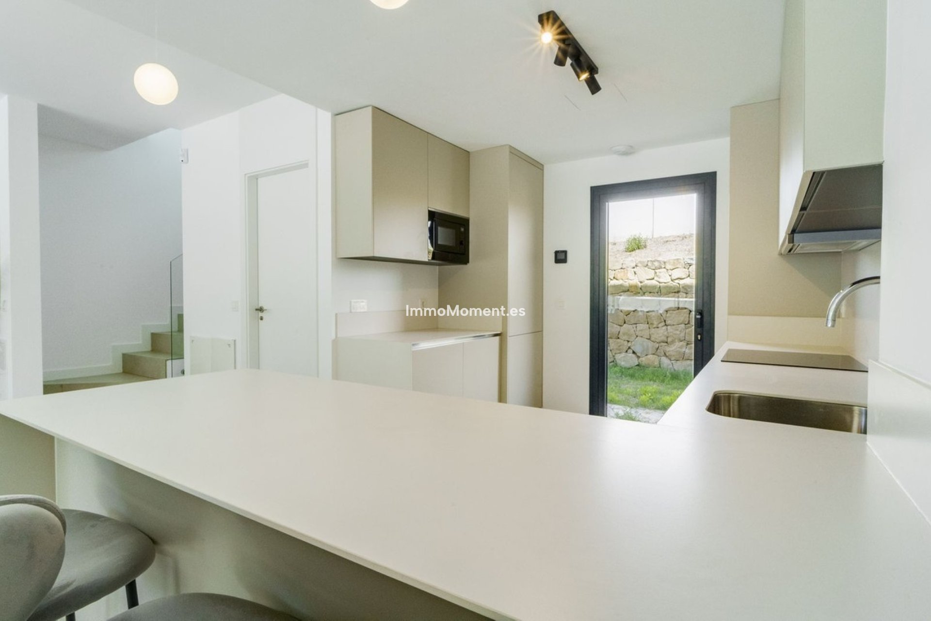 Reventa - Villa independiente - Estepona  - Estepona Centro