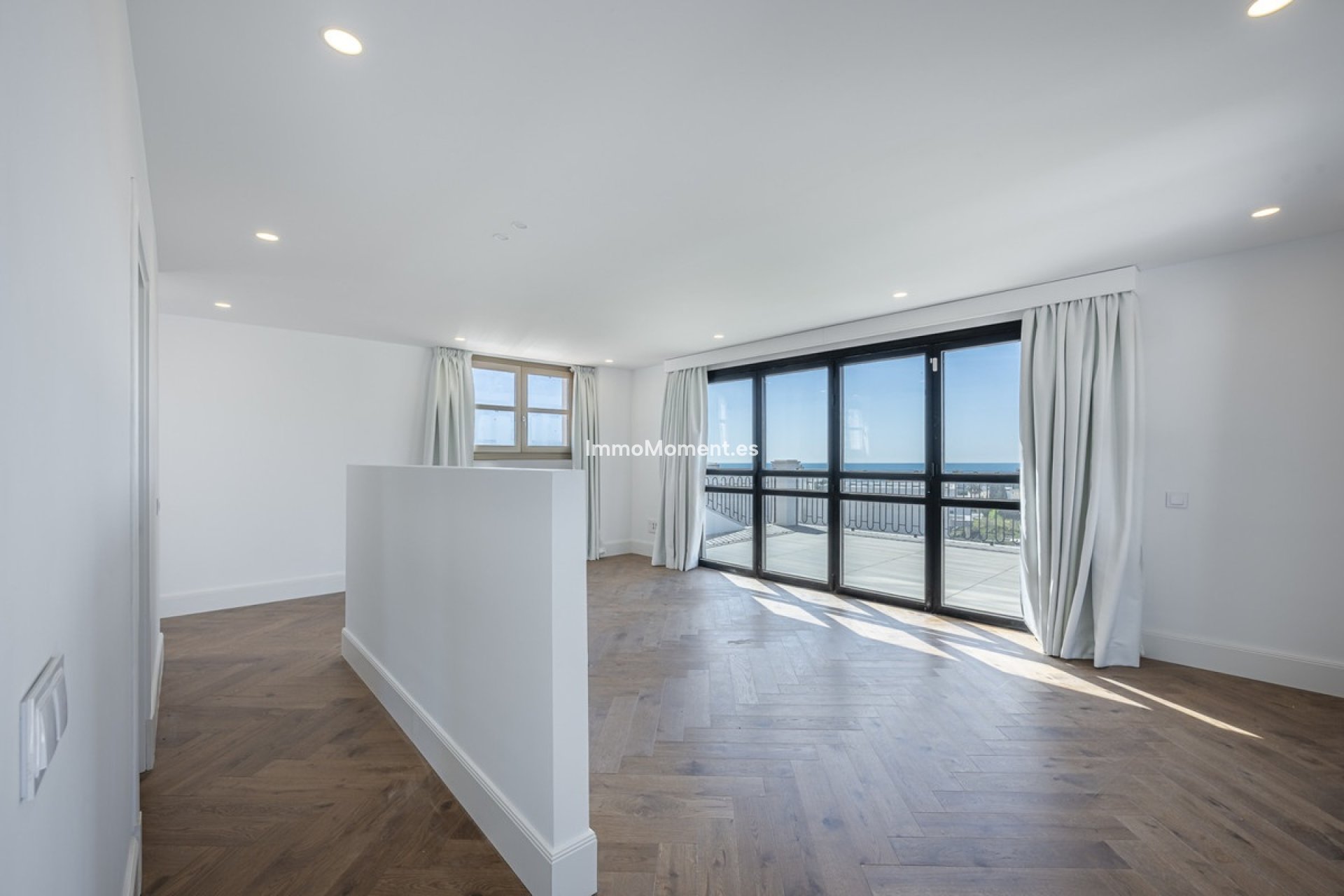 Reventa - Villa independiente - Estepona  - Estepona Centro