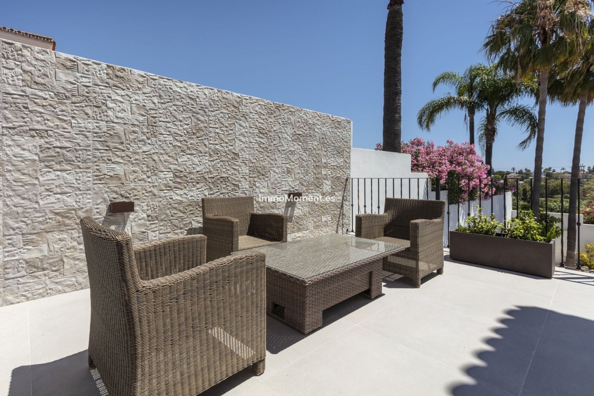 Reventa - Villa independiente - Estepona  - Estepona Centro