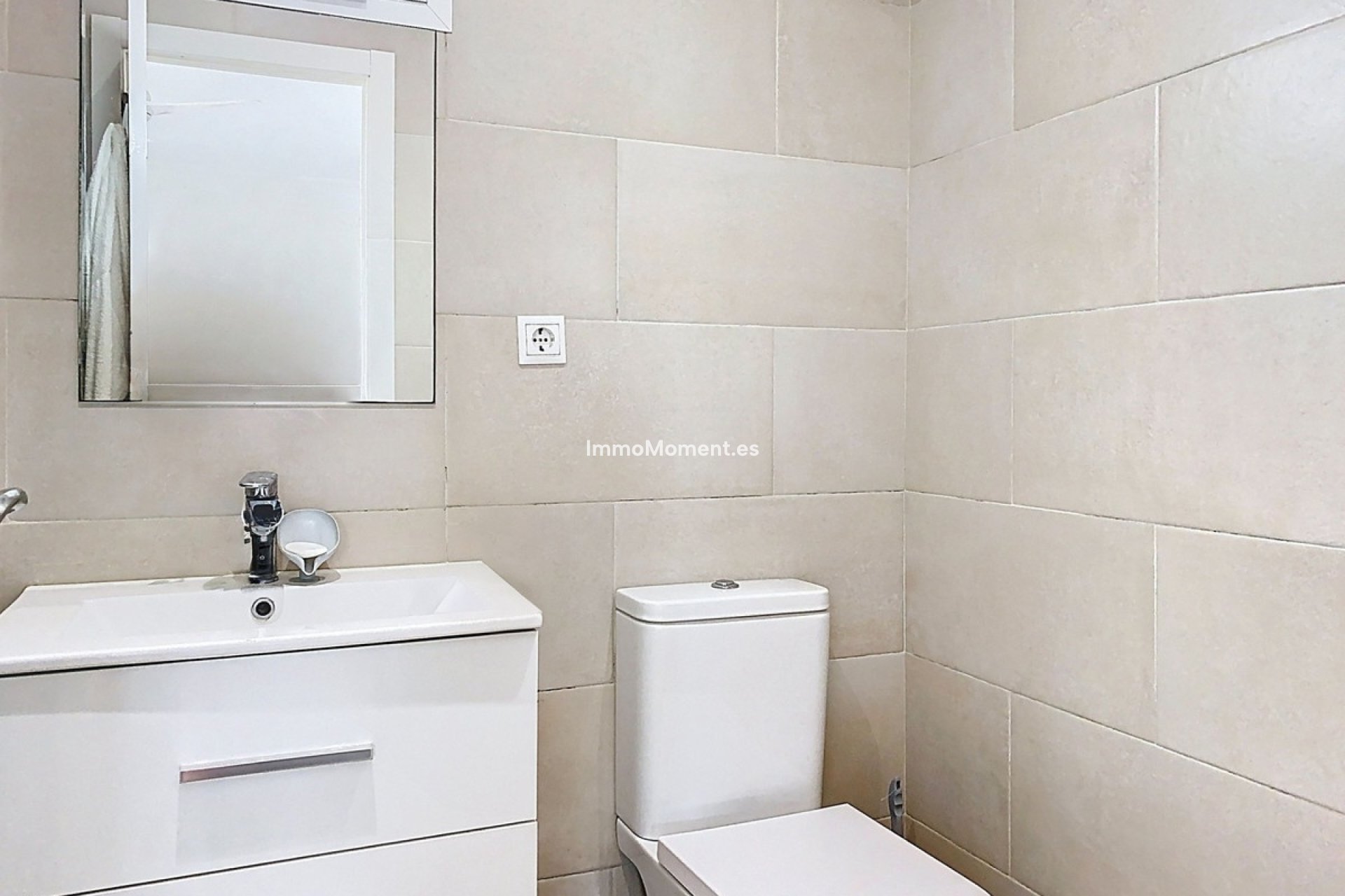 Reventa - Villa independiente - Estepona  - Estepona Centro