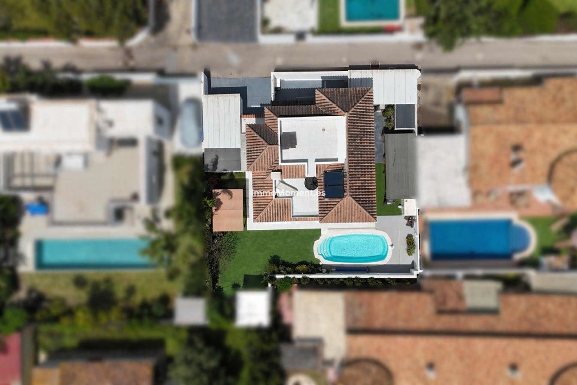 Reventa - Villa independiente - Estepona  - Estepona Centro