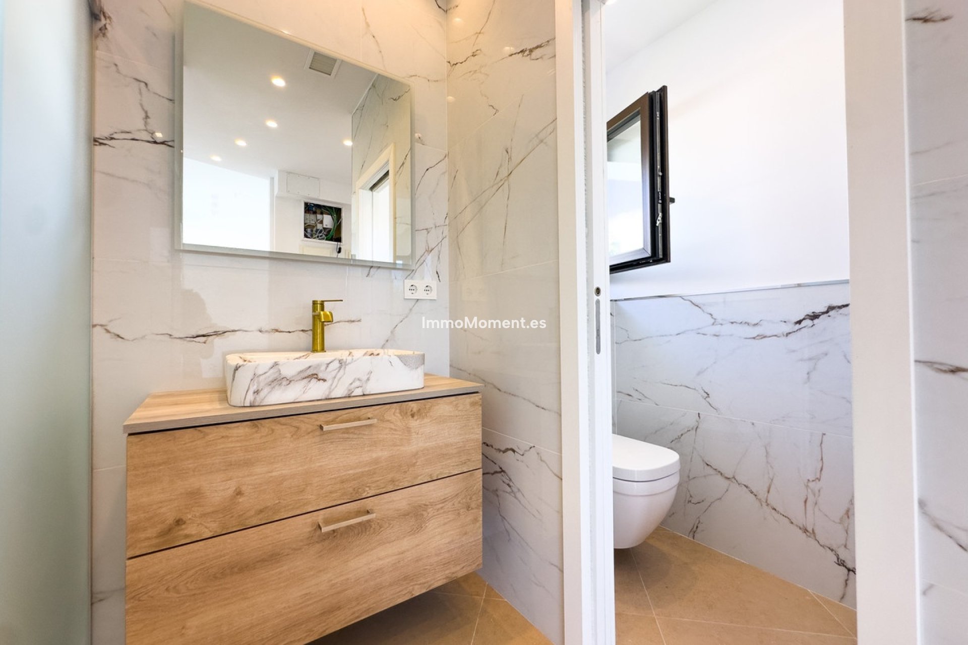 Reventa - Villa independiente - Estepona  - Estepona Centro