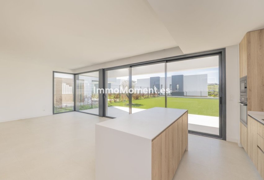 Reventa - Villa independiente - Estepona  - Estepona Centro