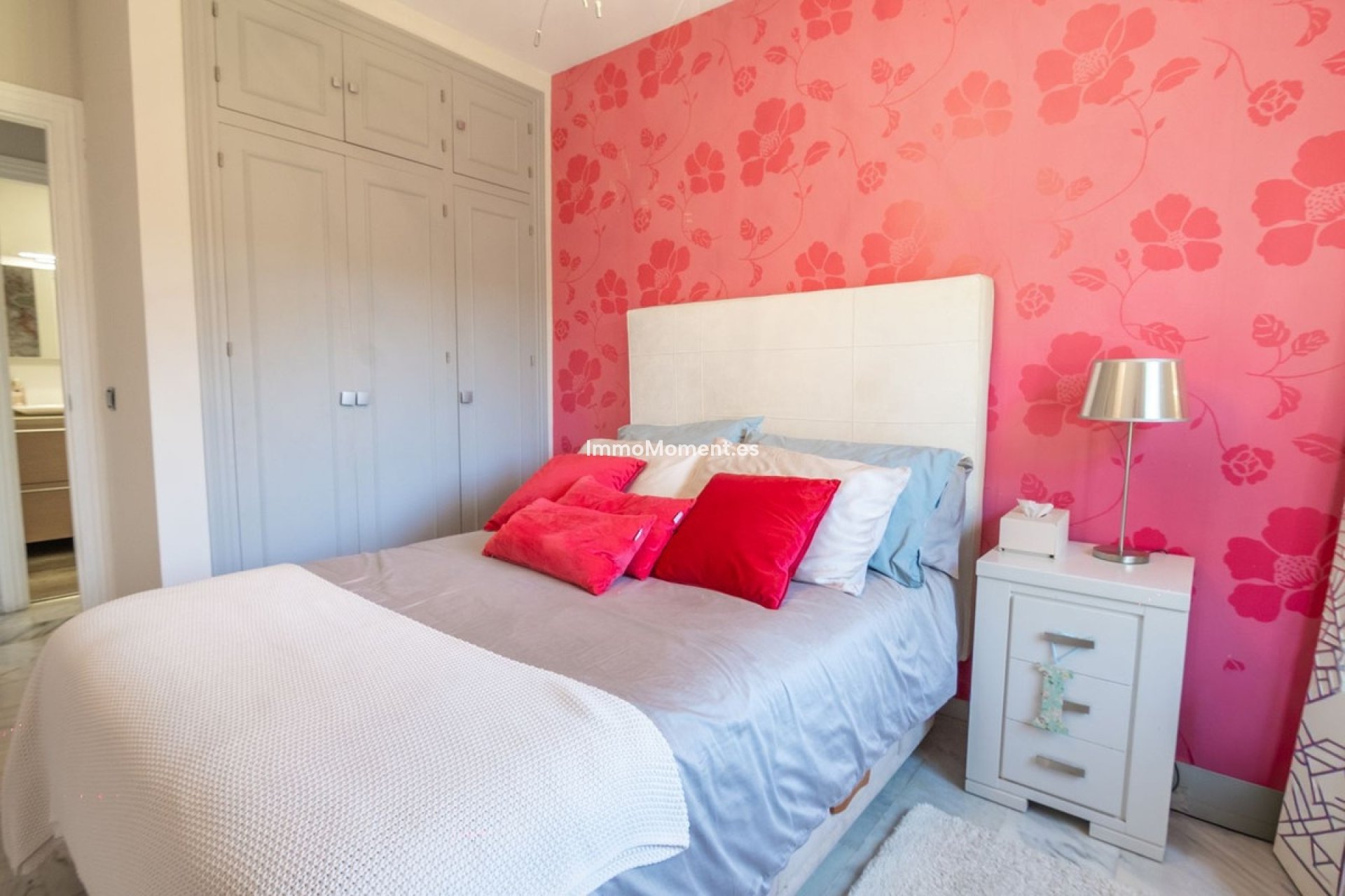 Reventa - Villa independiente - Estepona  - Estepona Centro