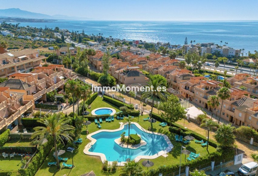 Reventa - Villa independiente - Estepona  - Estepona Centro
