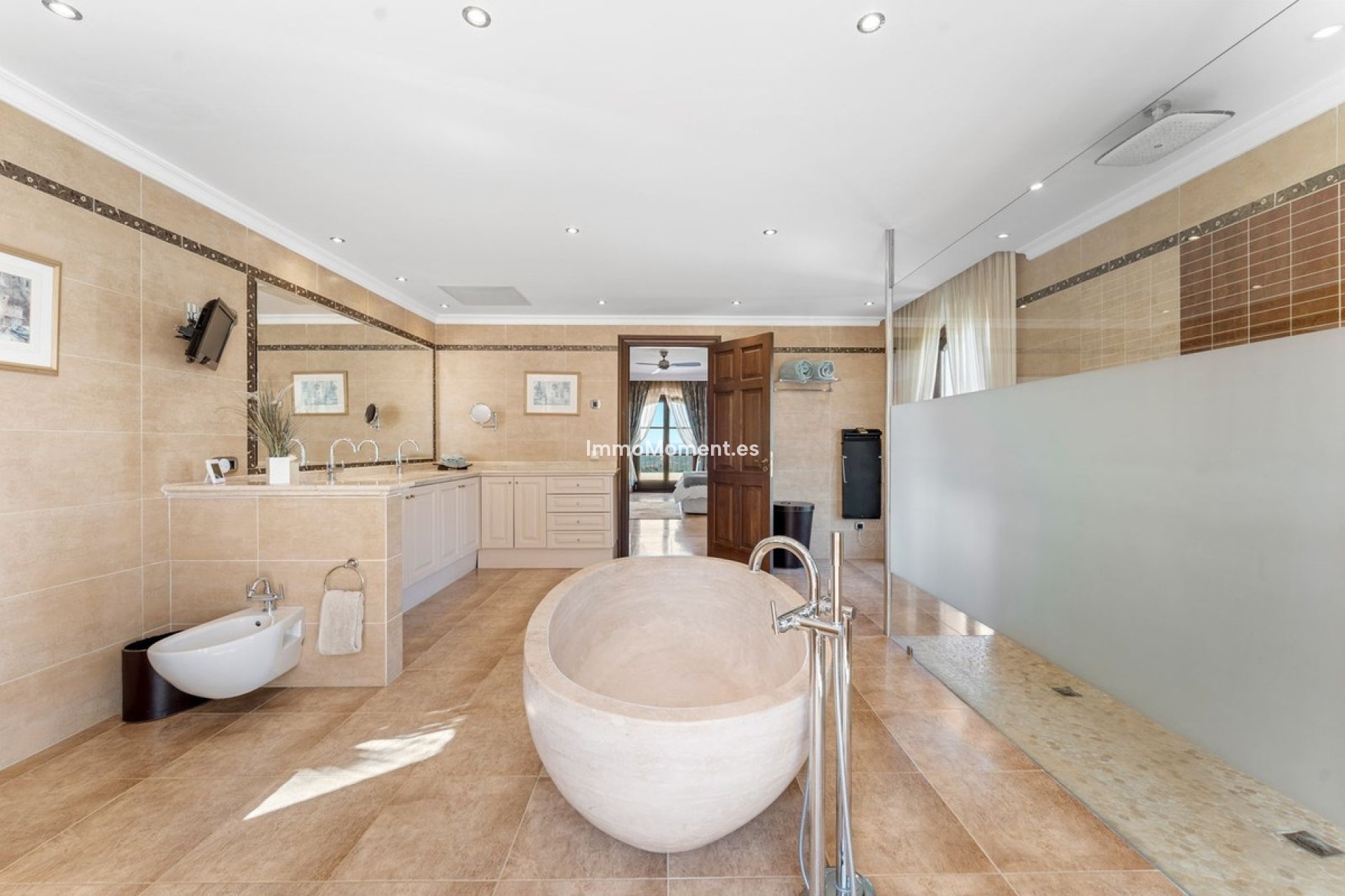 Reventa - Villa independiente - Estepona  - Estepona Centro