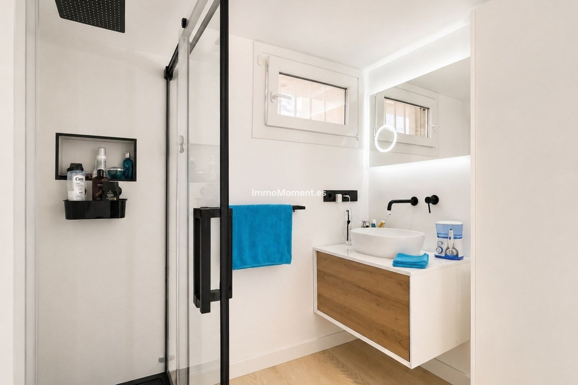 Reventa - Villa independiente - Estepona  - Estepona Centro