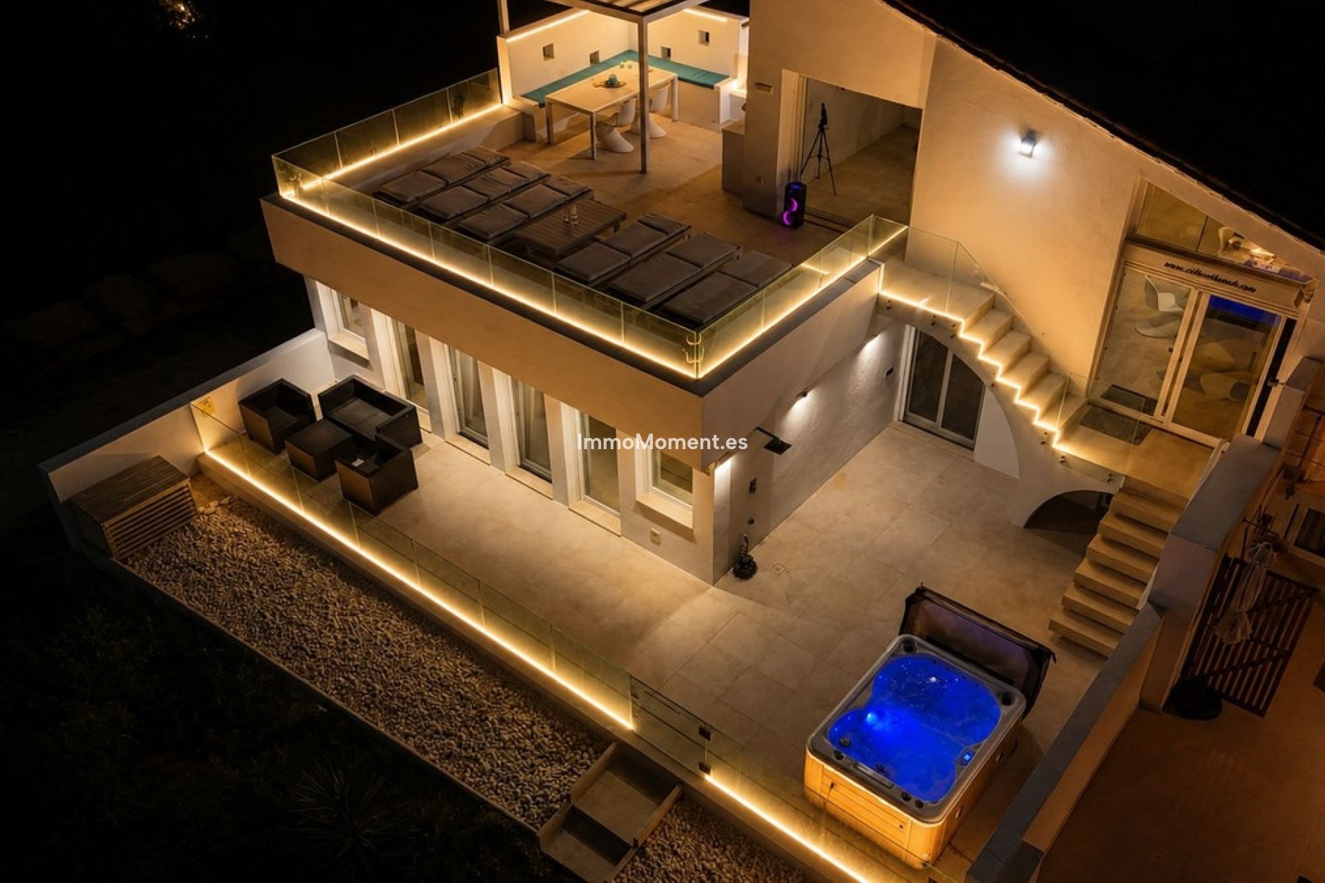 Reventa - Villa independiente - Estepona  - Estepona Centro