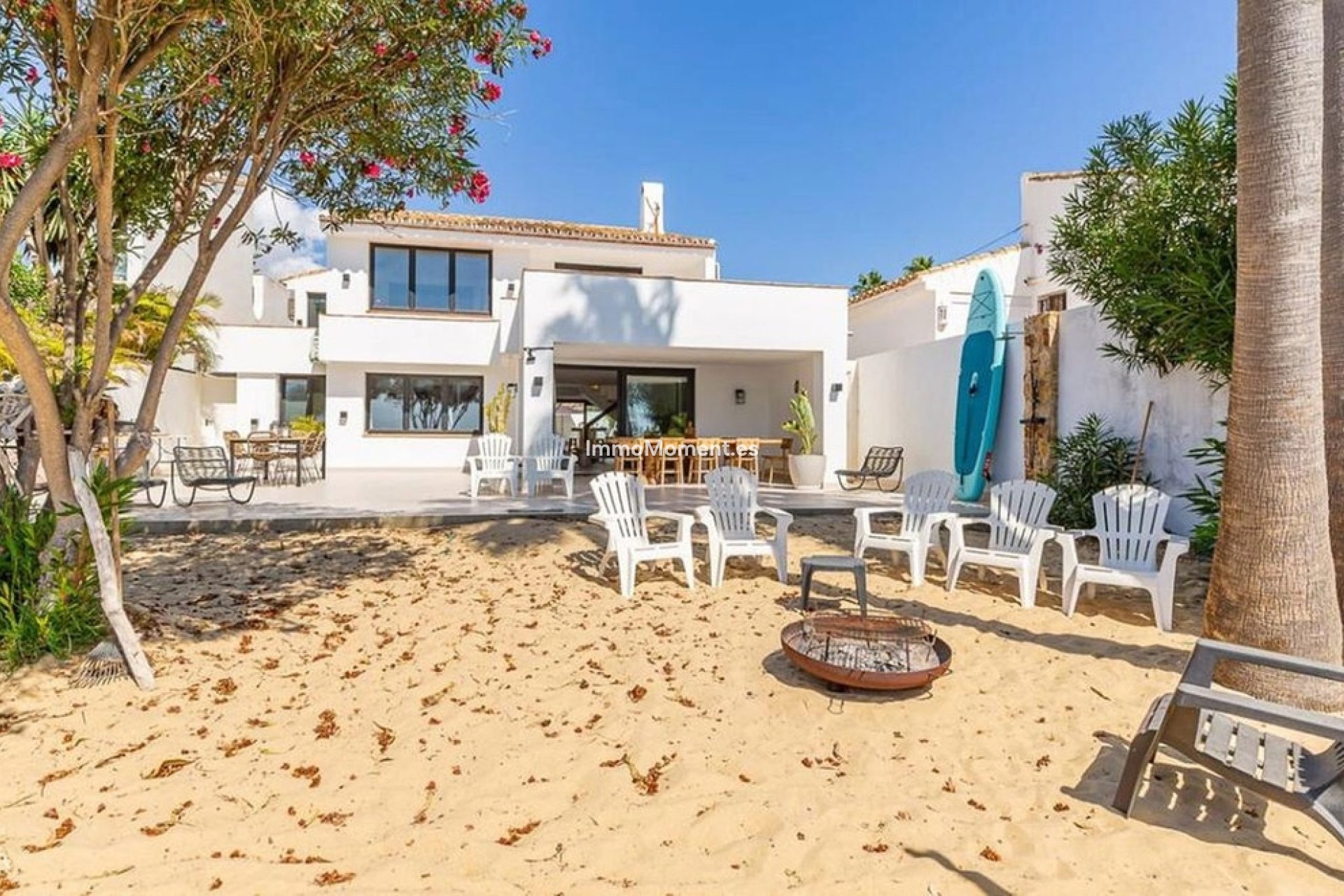 Reventa - Villa independiente - Estepona  - Estepona Centro
