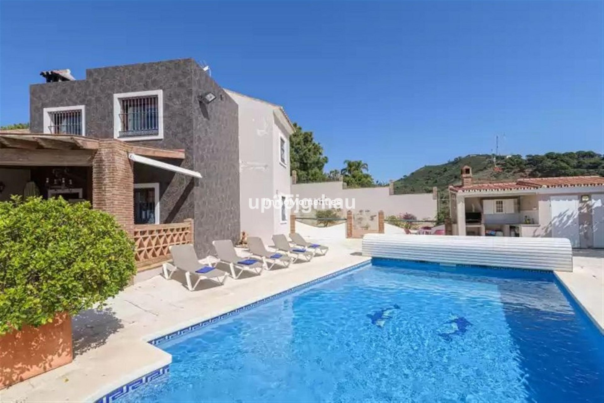 Reventa - Villa independiente - Estepona  - Estepona Centro