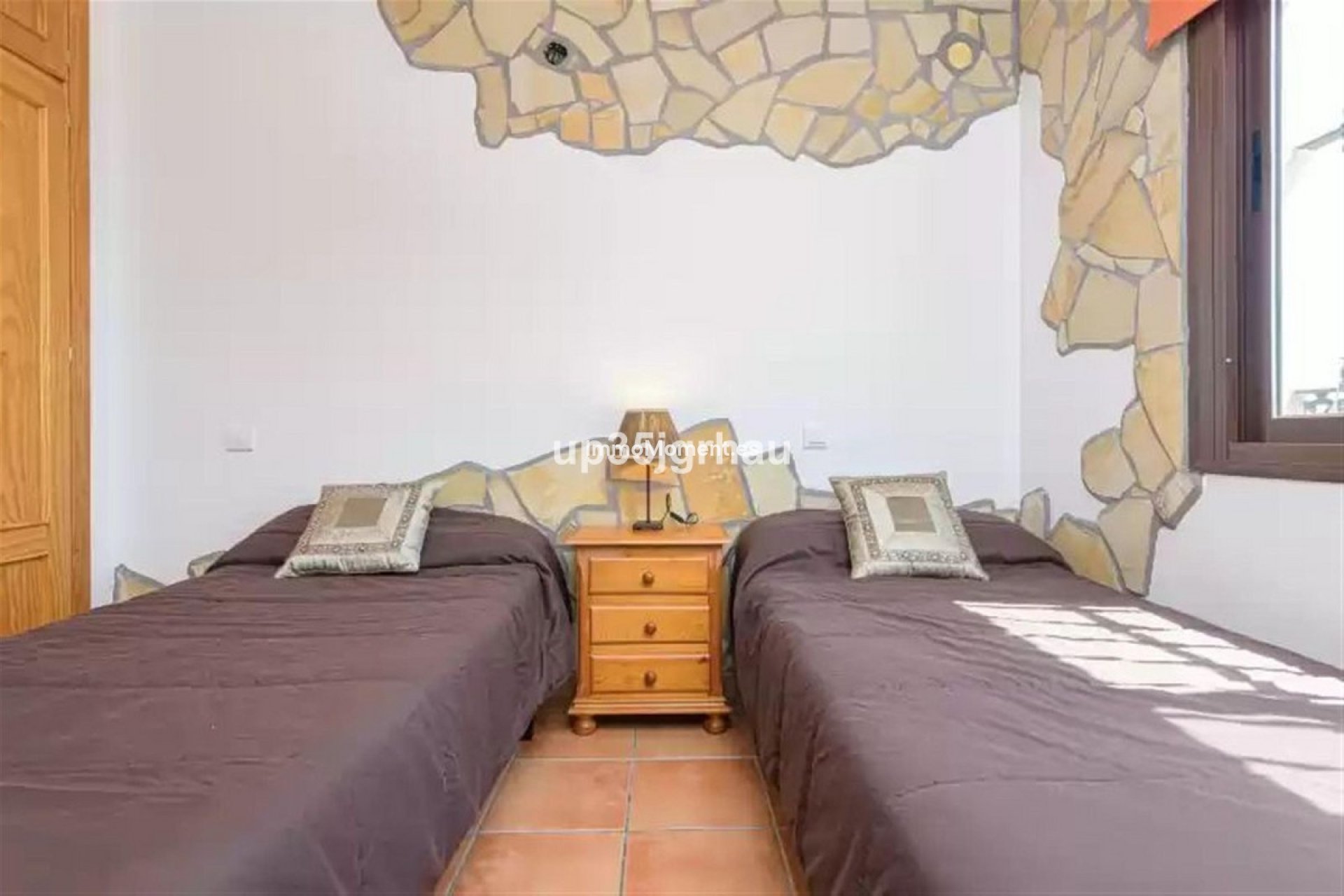 Reventa - Villa independiente - Estepona  - Estepona Centro