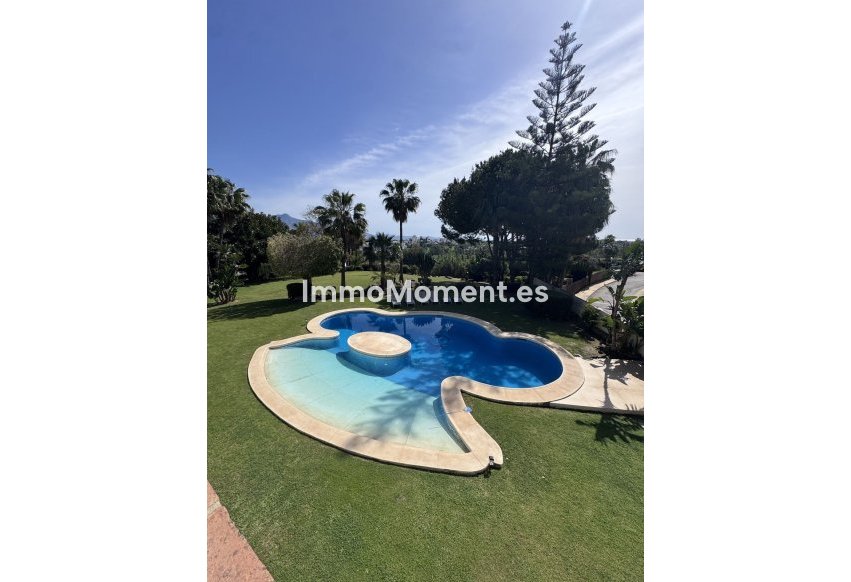 Reventa - Villa independiente - Estepona  - Estepona Centro