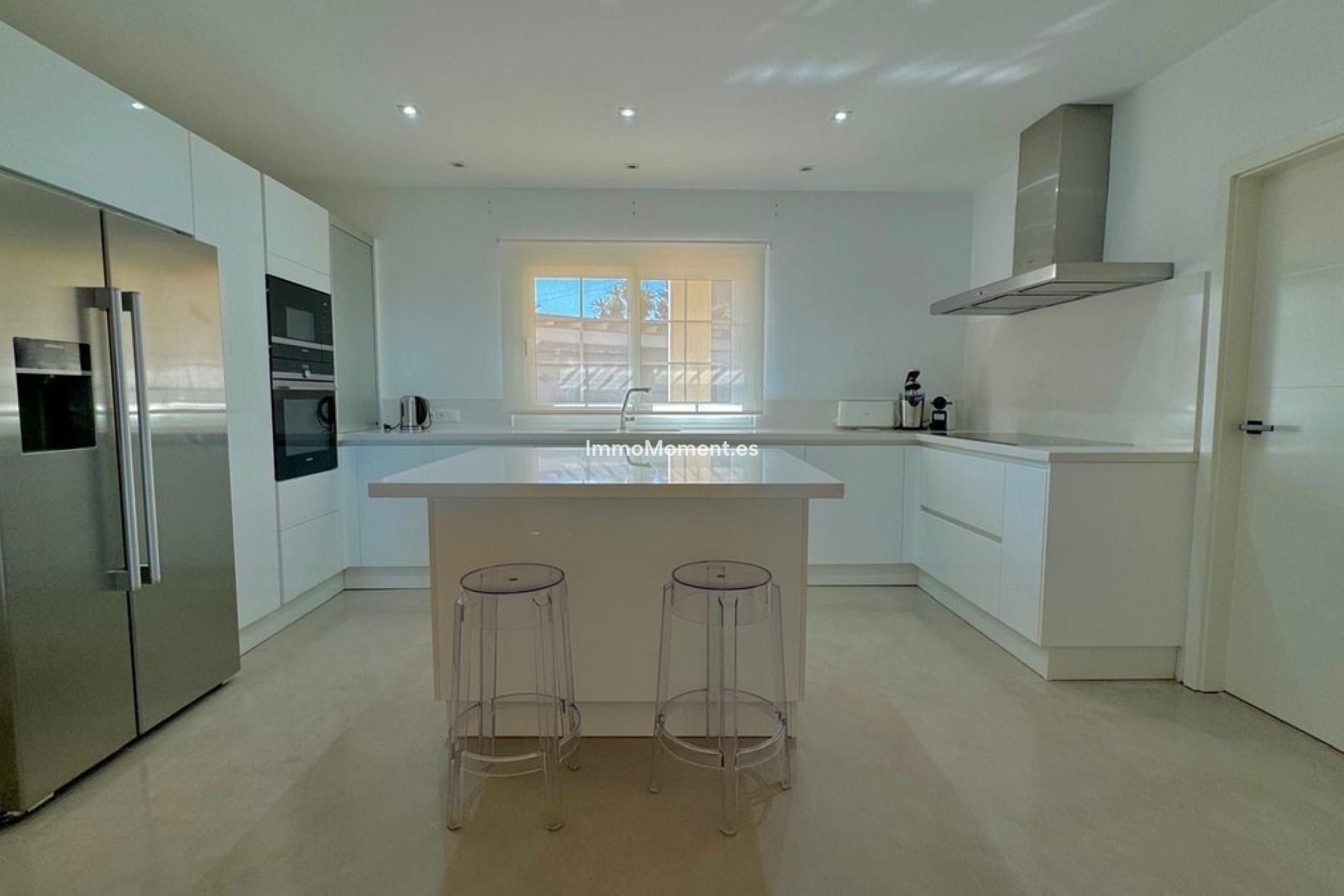 Reventa - Villa independiente - Estepona  - Estepona Centro