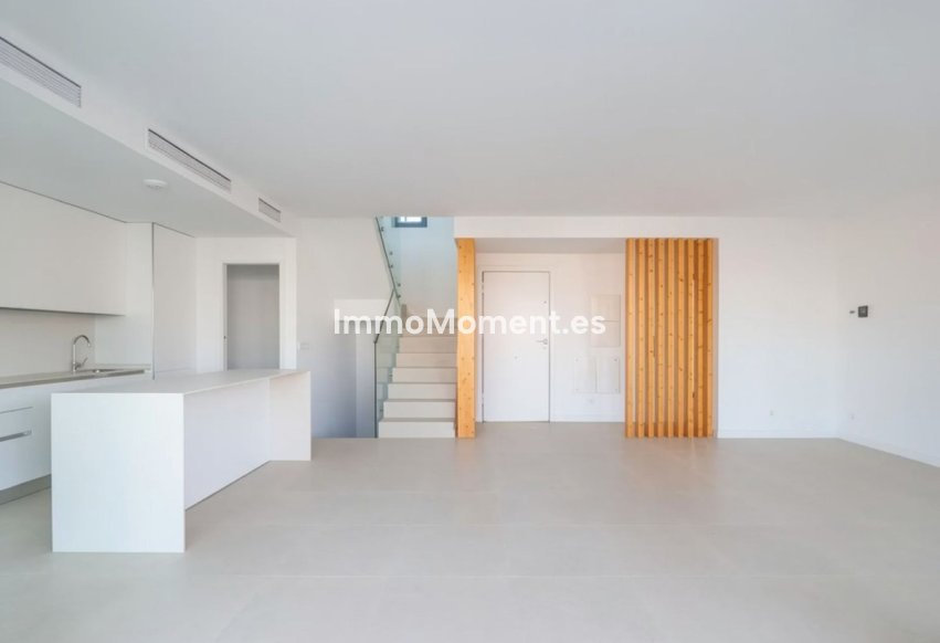 Reventa - Villa independiente - Estepona  - Estepona Centro