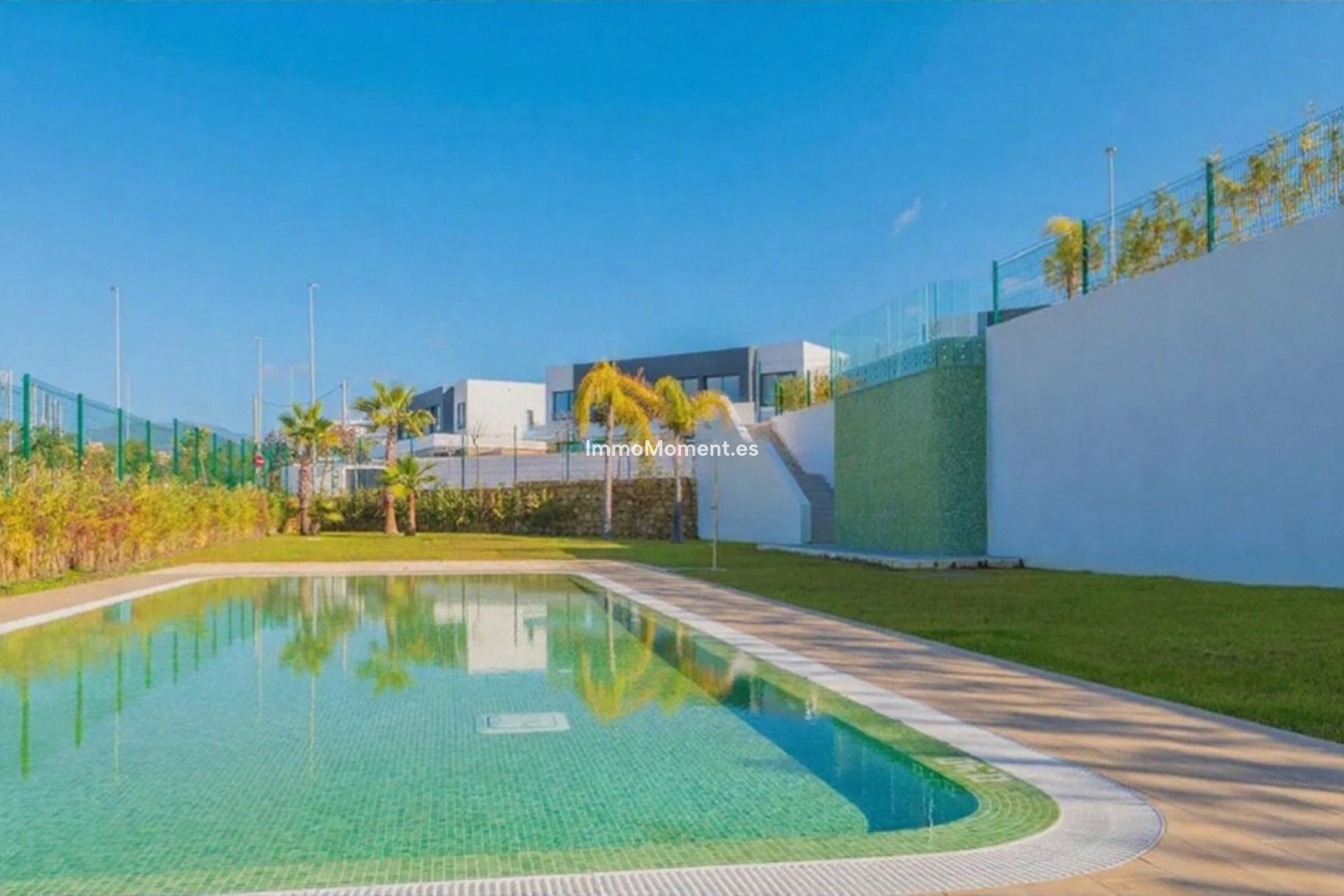 Reventa - Villa independiente - Estepona  - Estepona Centro