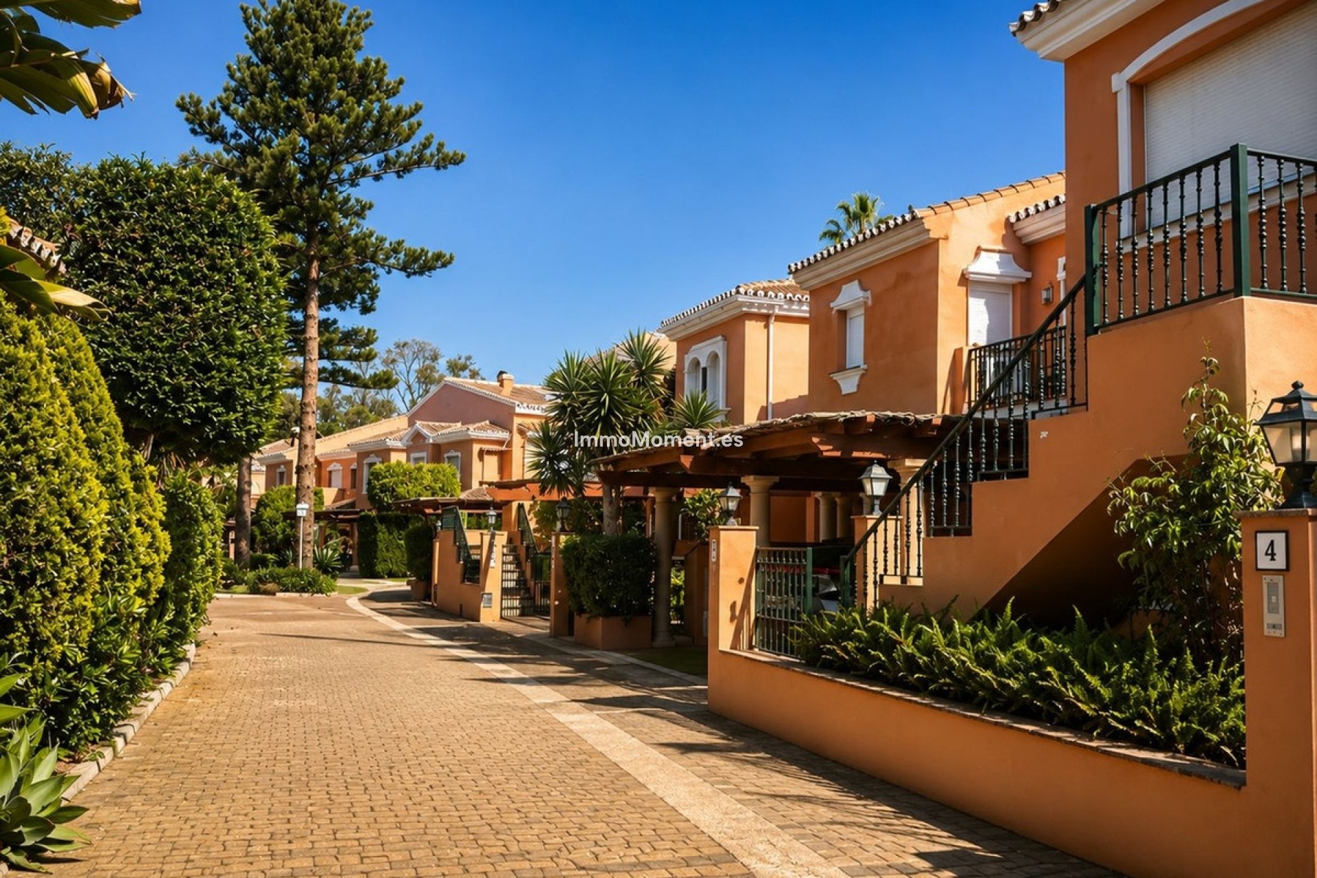 Reventa - Villa independiente - Estepona  - New Golden Mile