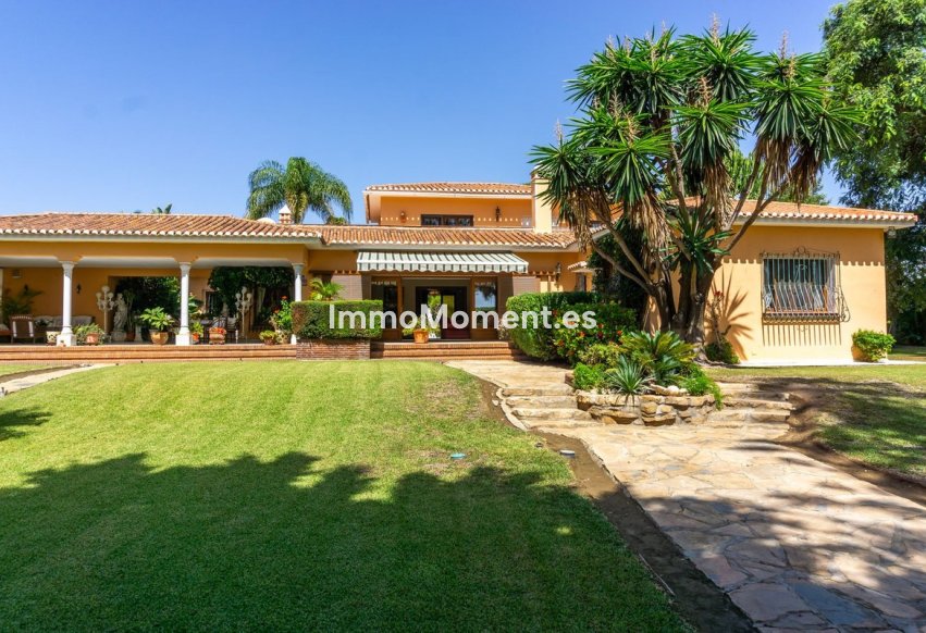 Reventa - Villa independiente - Estepona  - New Golden Mile