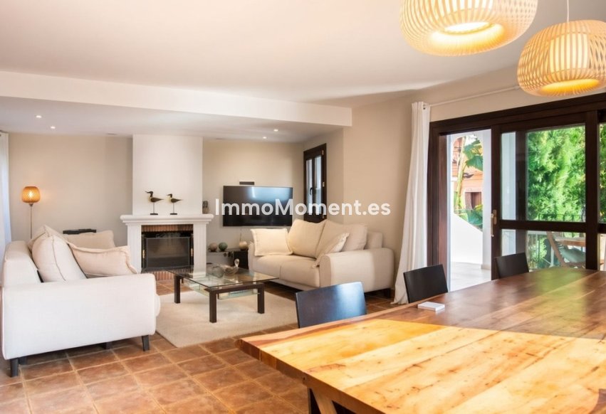 Reventa - Villa independiente - Estepona  - New Golden Mile