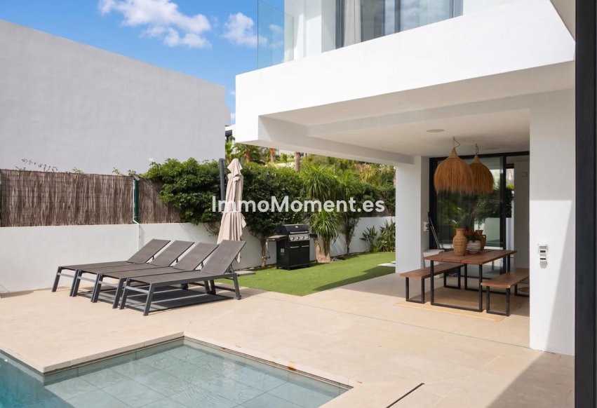 Reventa - Villa independiente - Estepona  - New Golden Mile