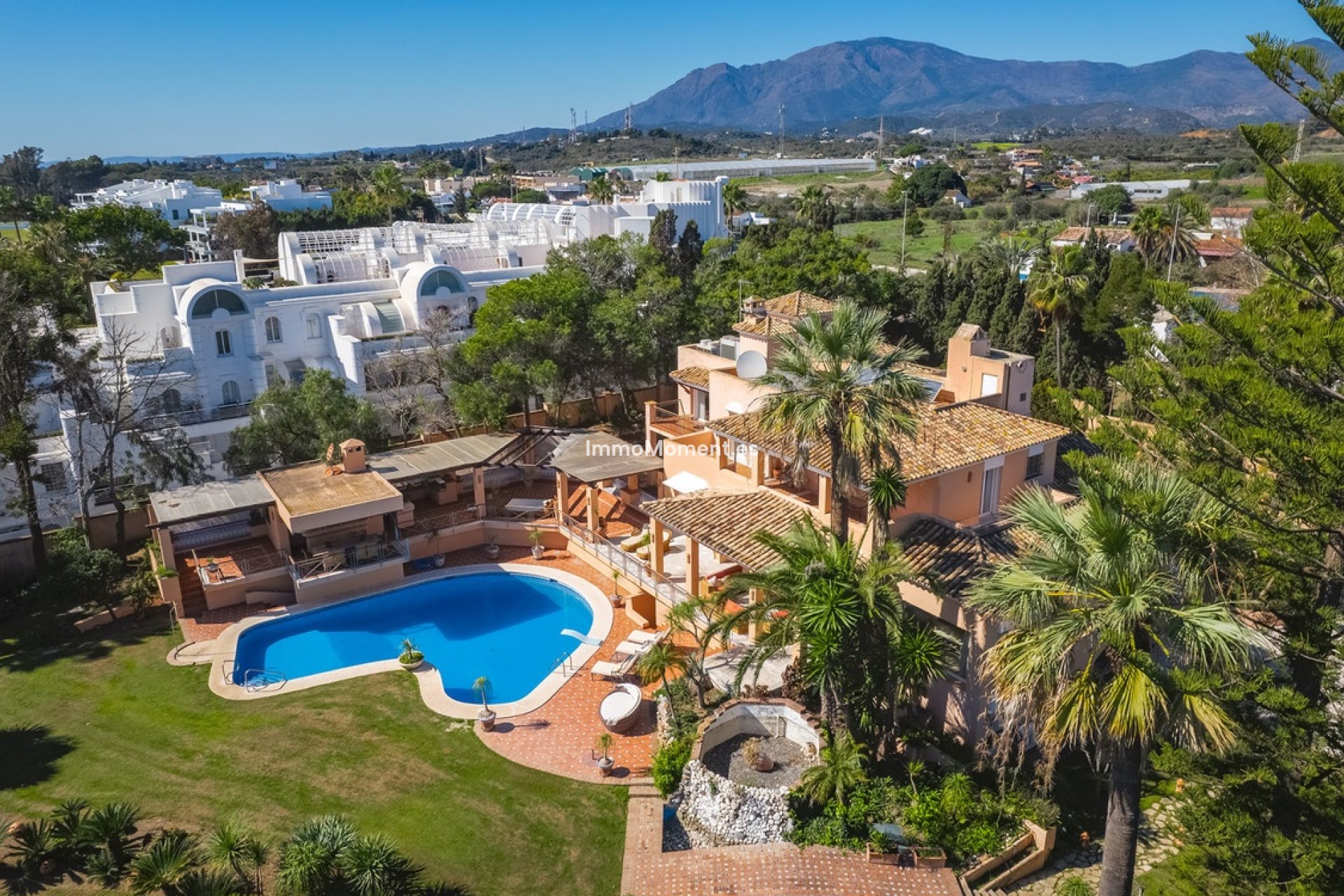 Reventa - Villa independiente - Estepona  - New Golden Mile