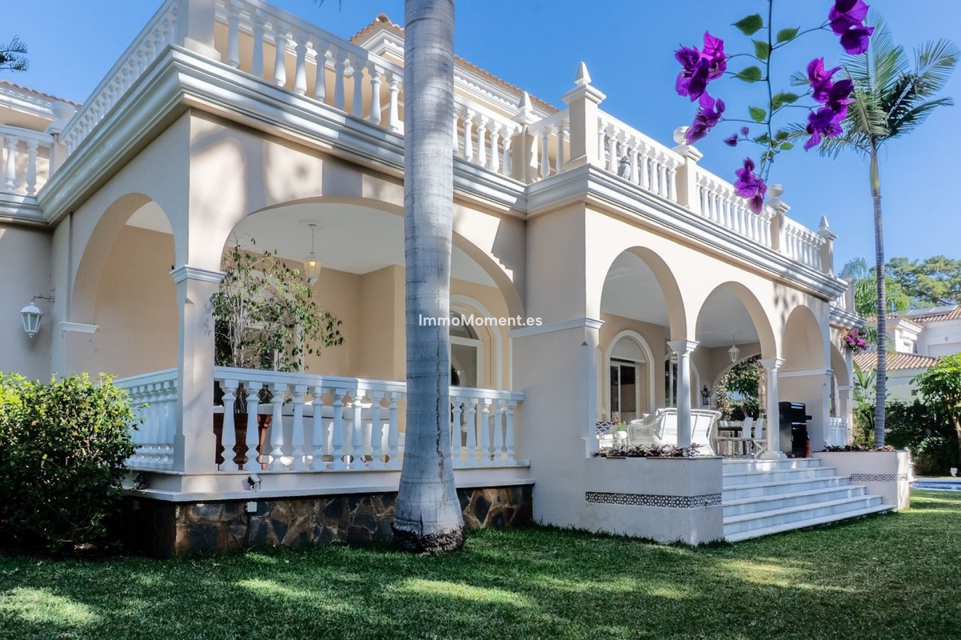 Reventa - Villa independiente - Estepona  - New Golden Mile
