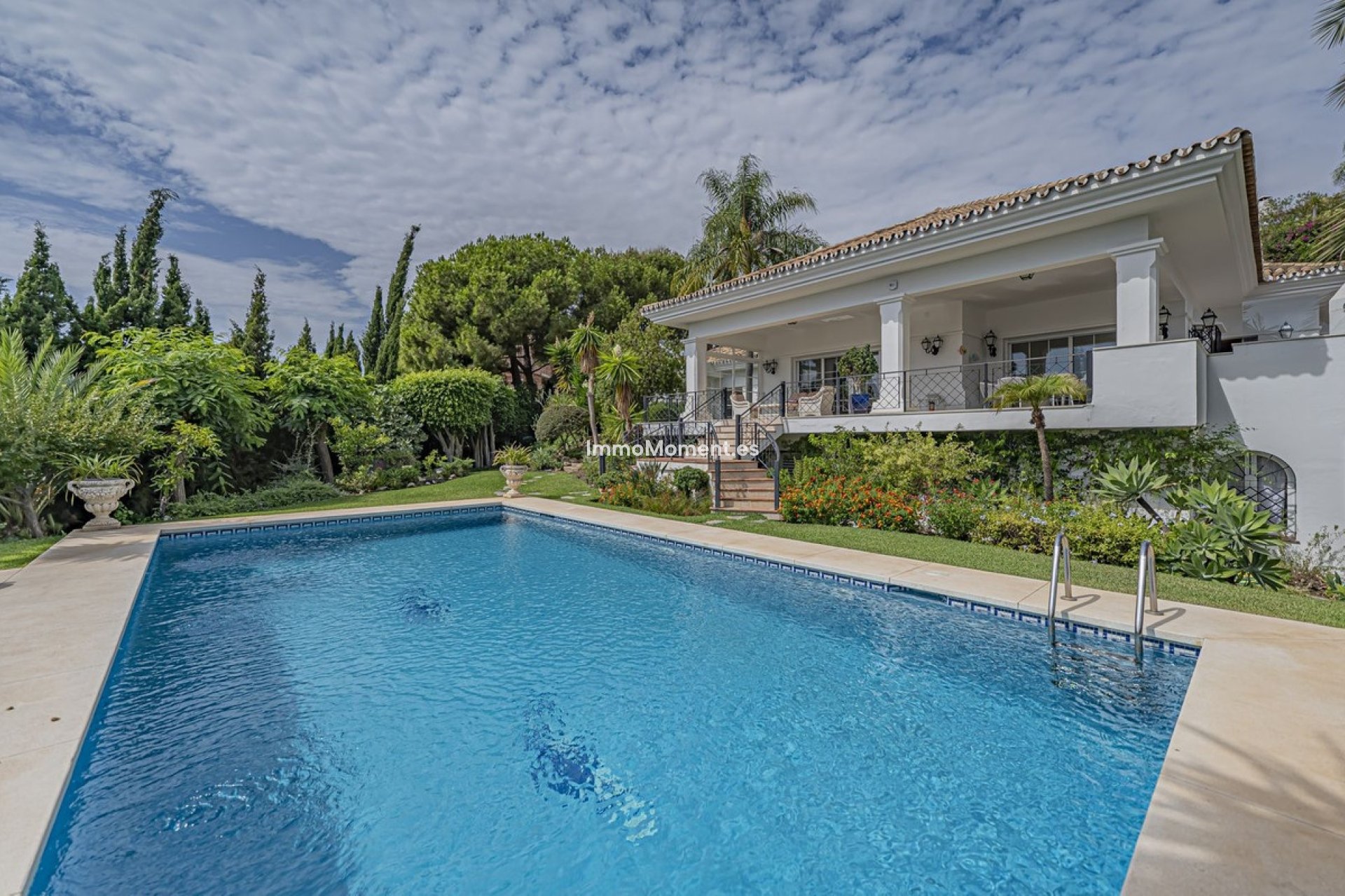 Reventa - Villa independiente - Estepona  - New Golden Mile