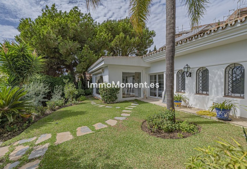 Reventa - Villa independiente - Estepona  - New Golden Mile