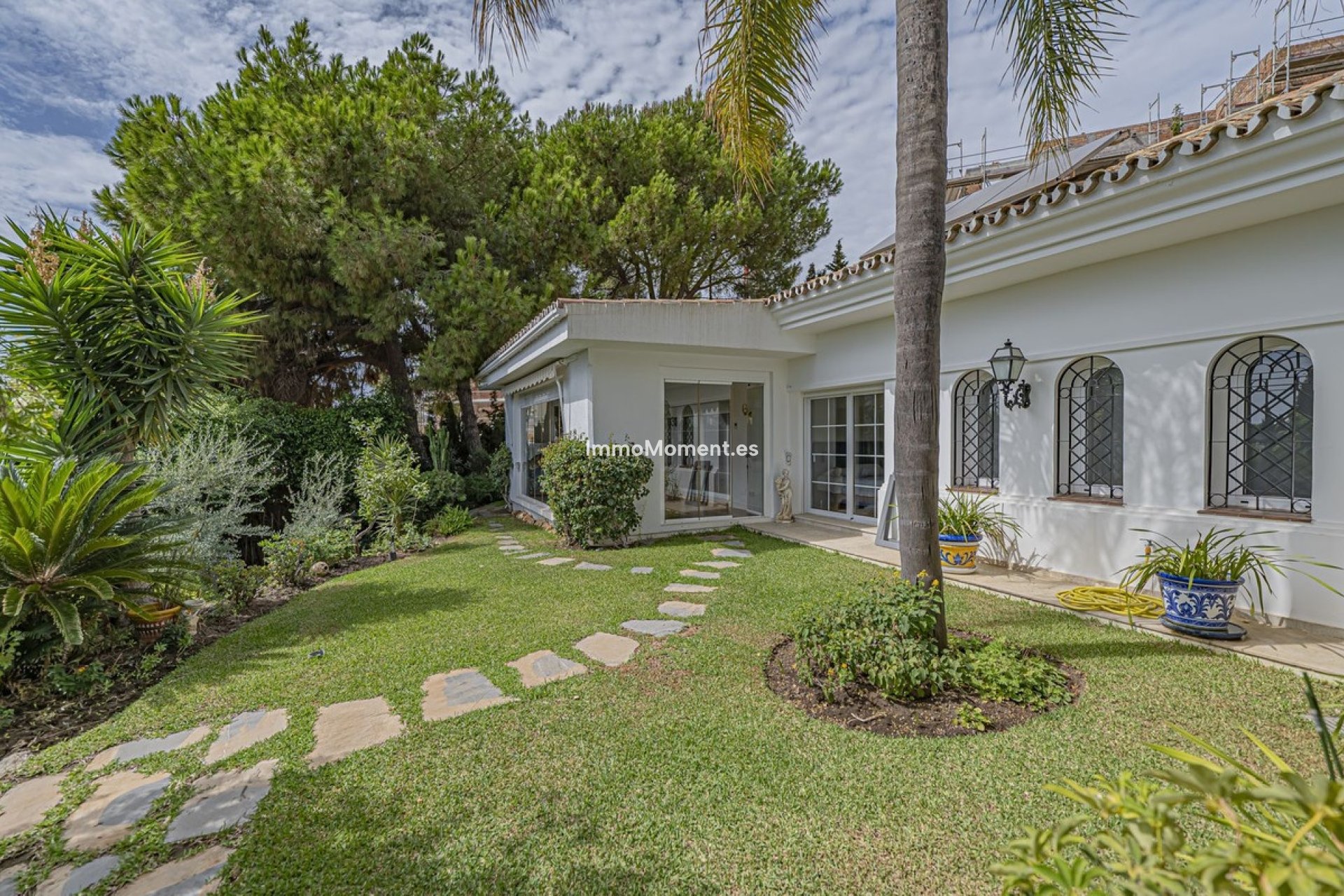 Reventa - Villa independiente - Estepona  - New Golden Mile