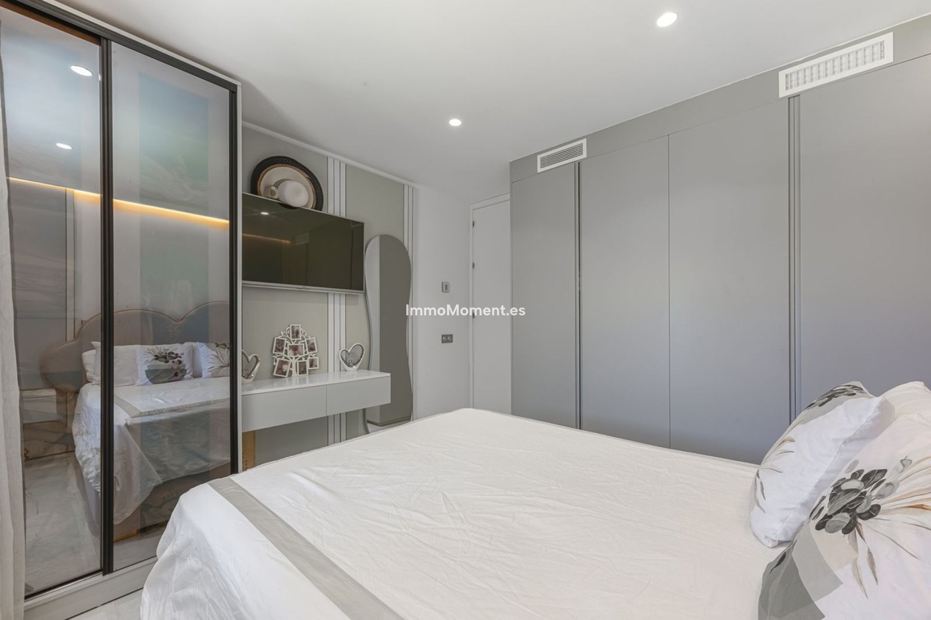Reventa - Villa independiente - Estepona  - New Golden Mile